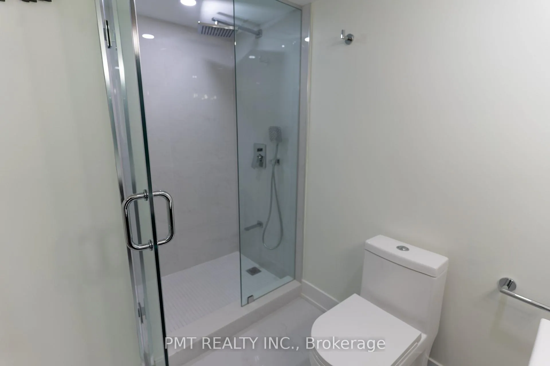 Photo 12 of Unit Bsmt, 55 Markham Street, Toronto, Trinity-Bellwoods — HOMEH