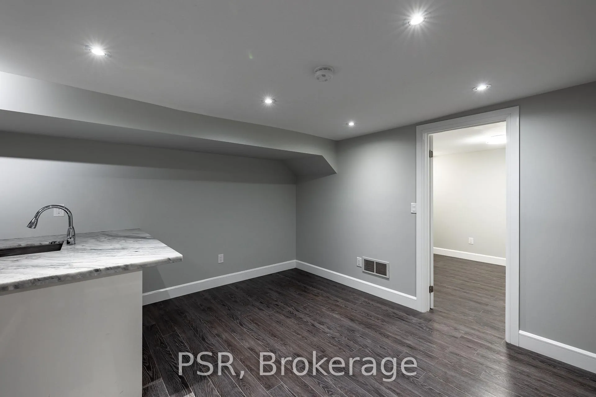 Photo 7 of Unit BSMT, 82 Dovercourt Road, Toronto, Trinity-Bellwoods — HOMEH