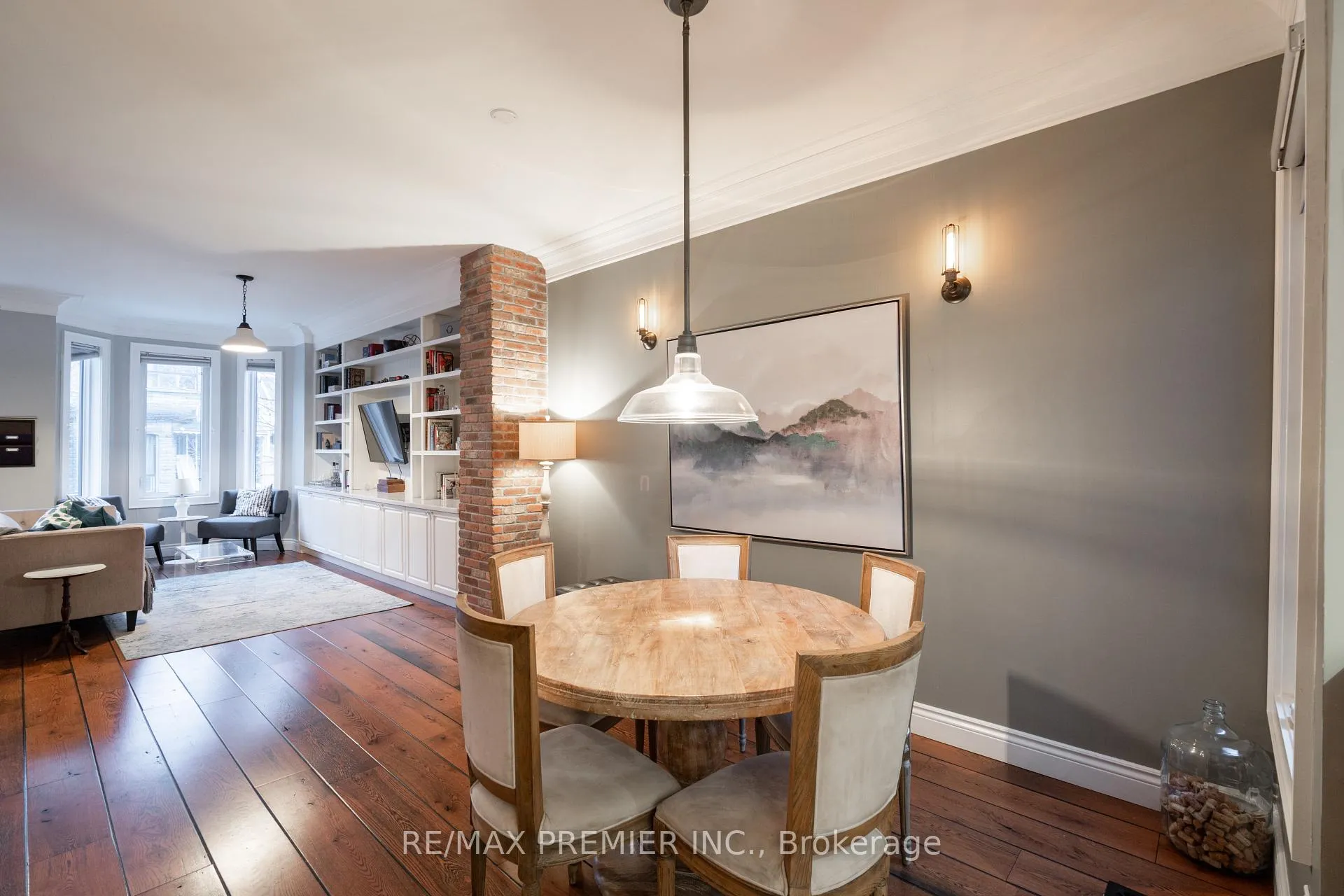 Photo 8 of 13 Manning Avenue, Toronto, Trinity-Bellwoods — HOMEH