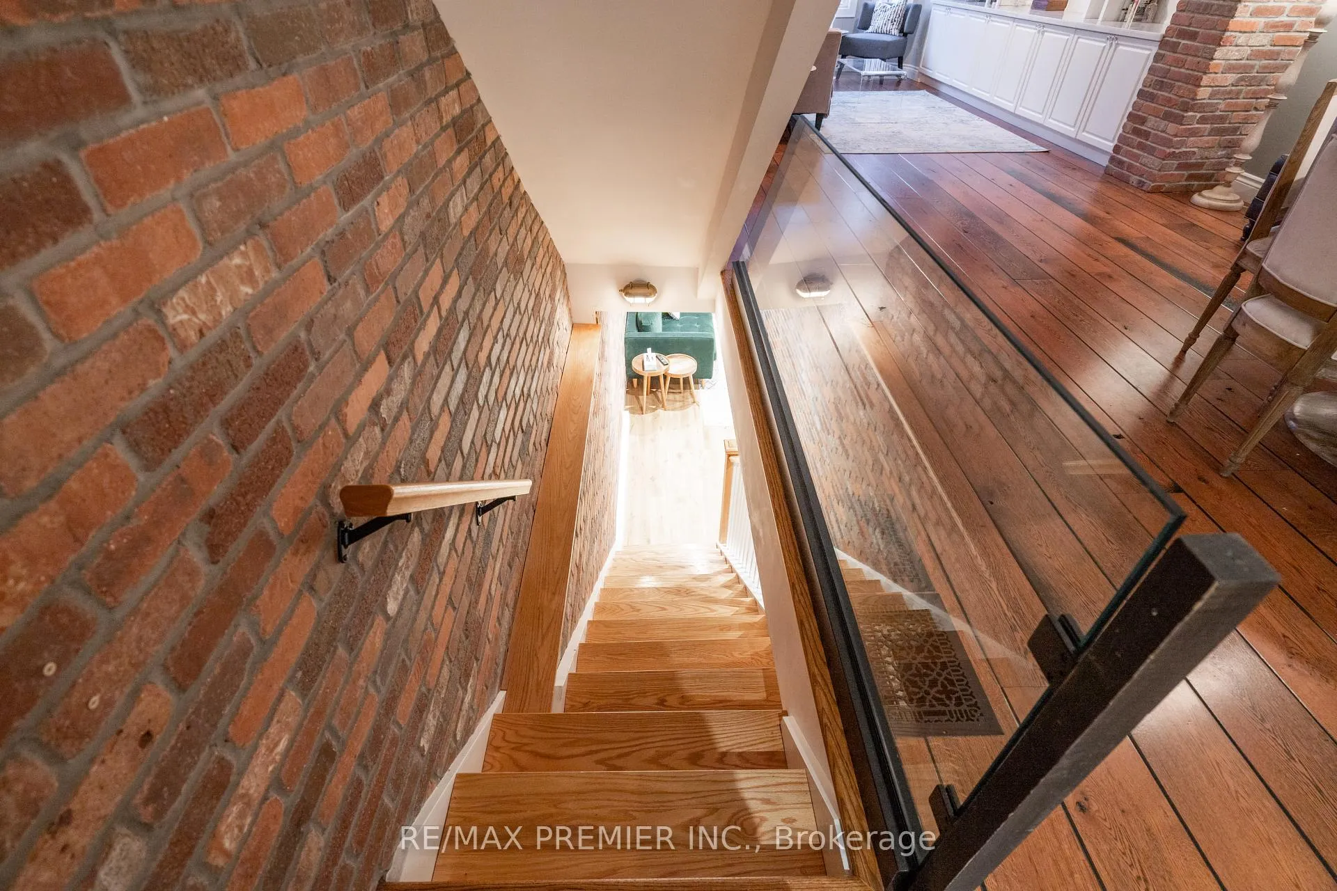 Photo 14 of 13 Manning Avenue, Toronto, Trinity-Bellwoods — HOMEH
