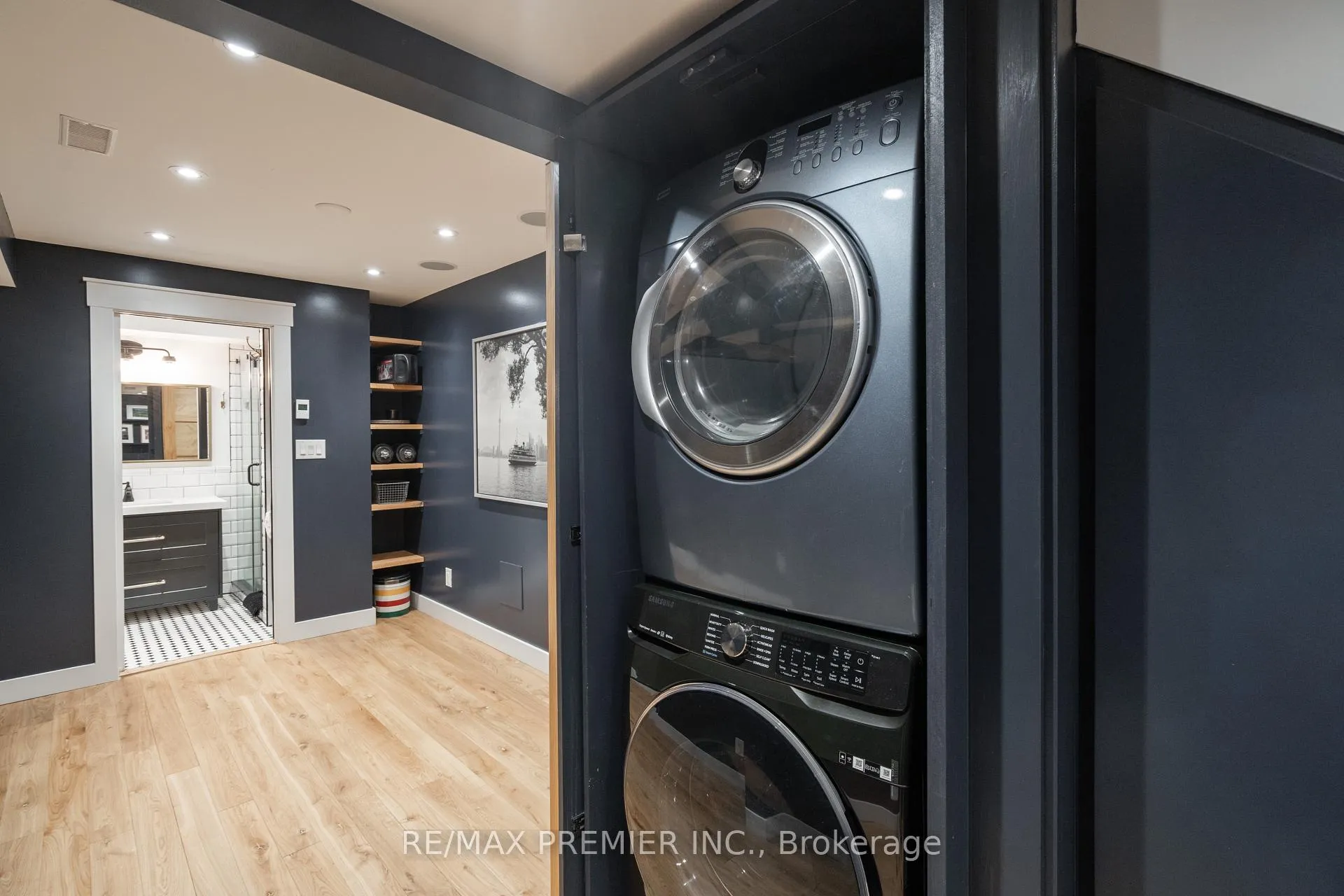 Photo 19 of 13 Manning Avenue, Toronto, Trinity-Bellwoods — HOMEH