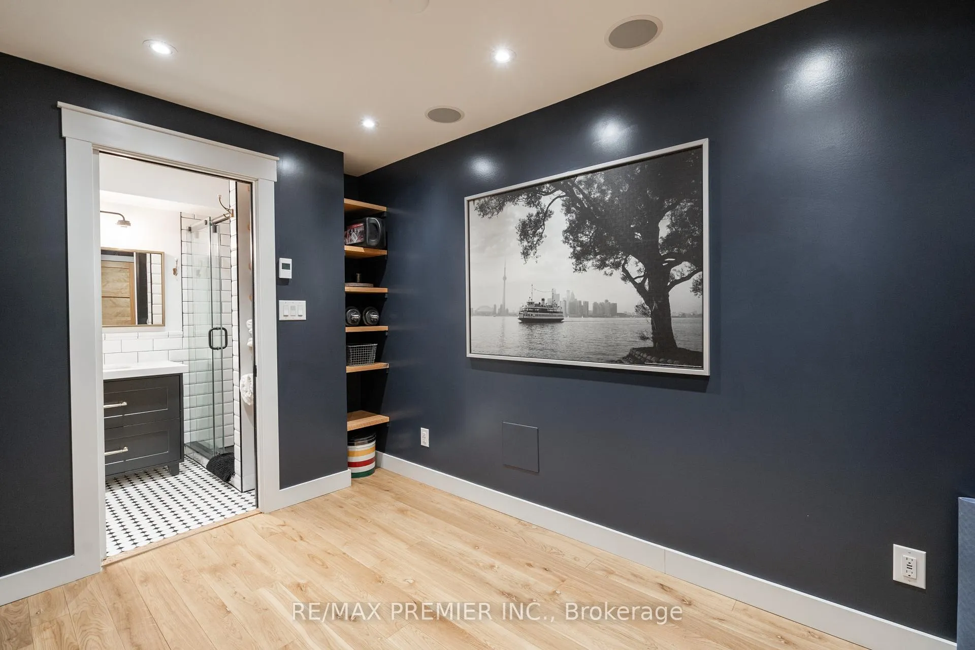 Photo 20 of 13 Manning Avenue, Toronto, Trinity-Bellwoods — HOMEH