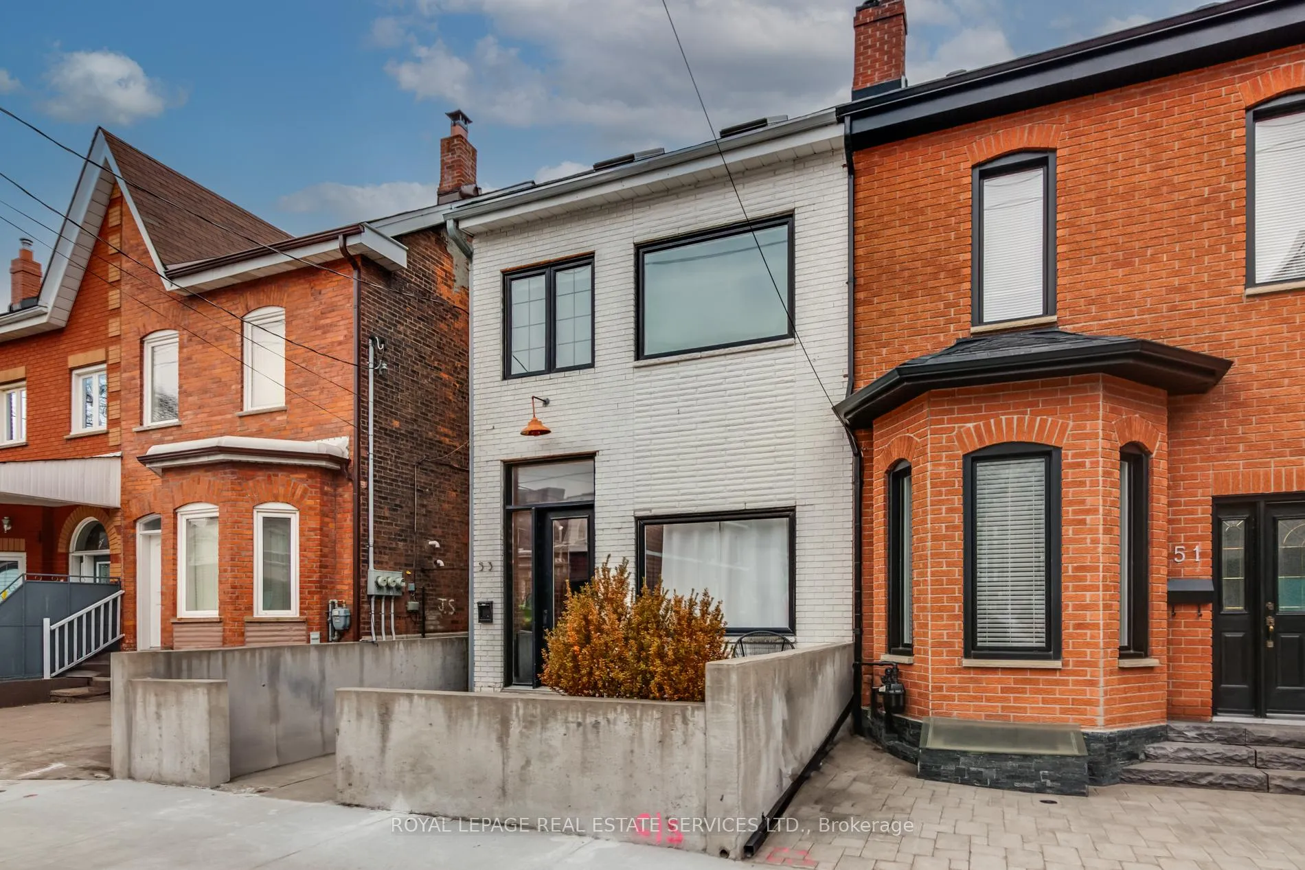 Photo 12 of Unit M, 53 Gladstone Avenue, Toronto, Little Portugal — HOMEH