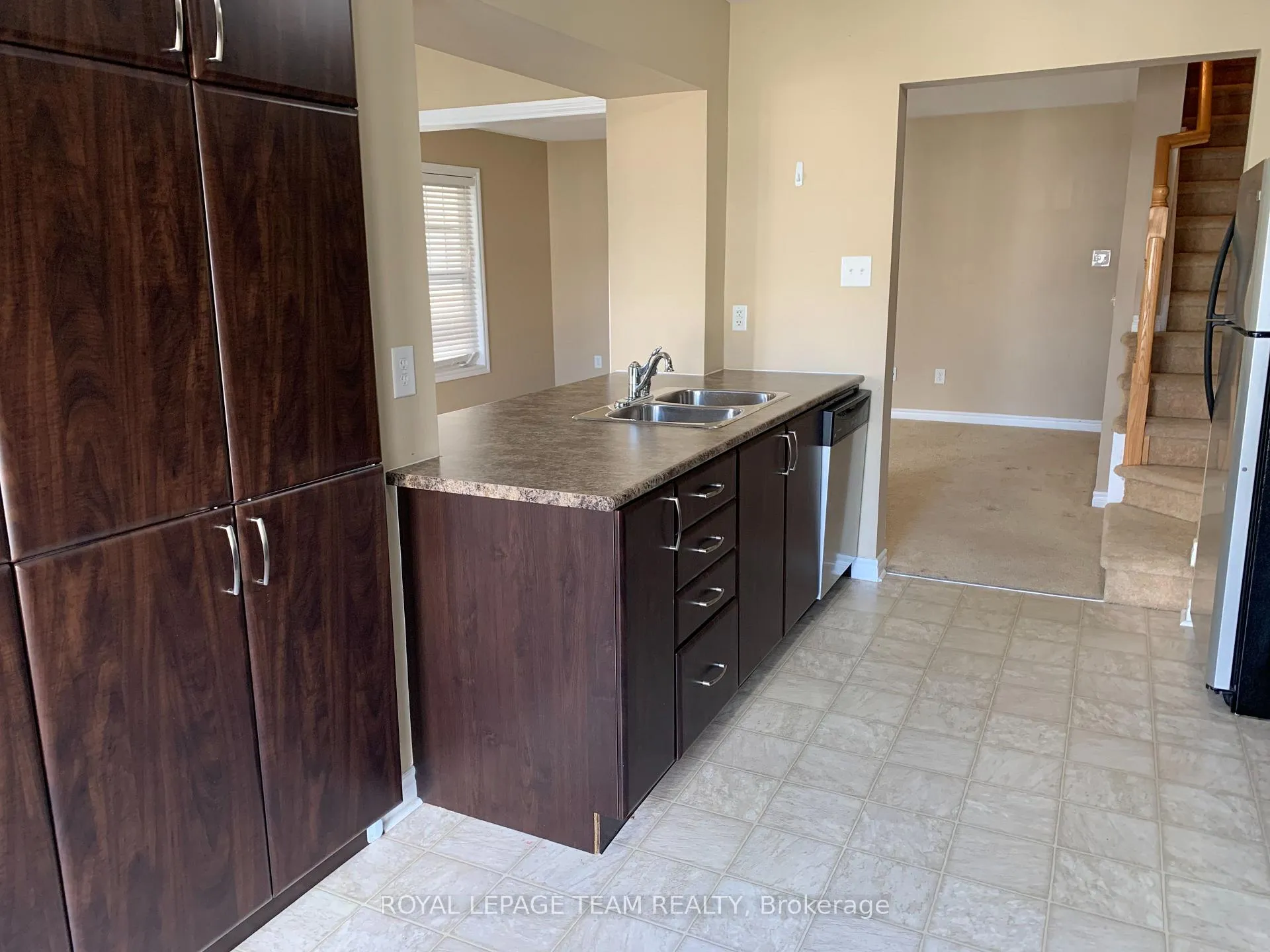 Photo 5 of 2652 Baynes Sound Way, Ottawa, Barrhaven - Half Moon Bay — HOMEH