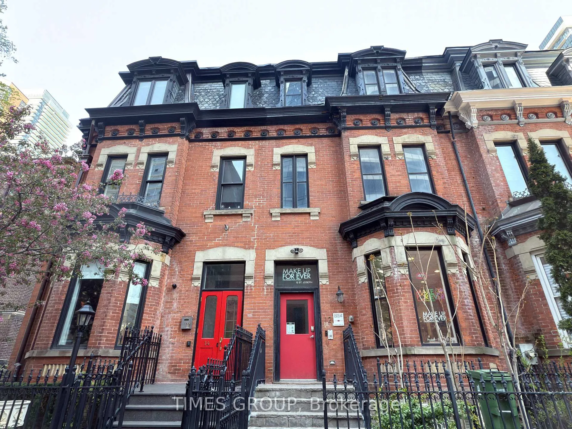 Photo 1 of Unit 202, 12 St Joseph Street, Toronto, Bay Street Corridor — HOMEH