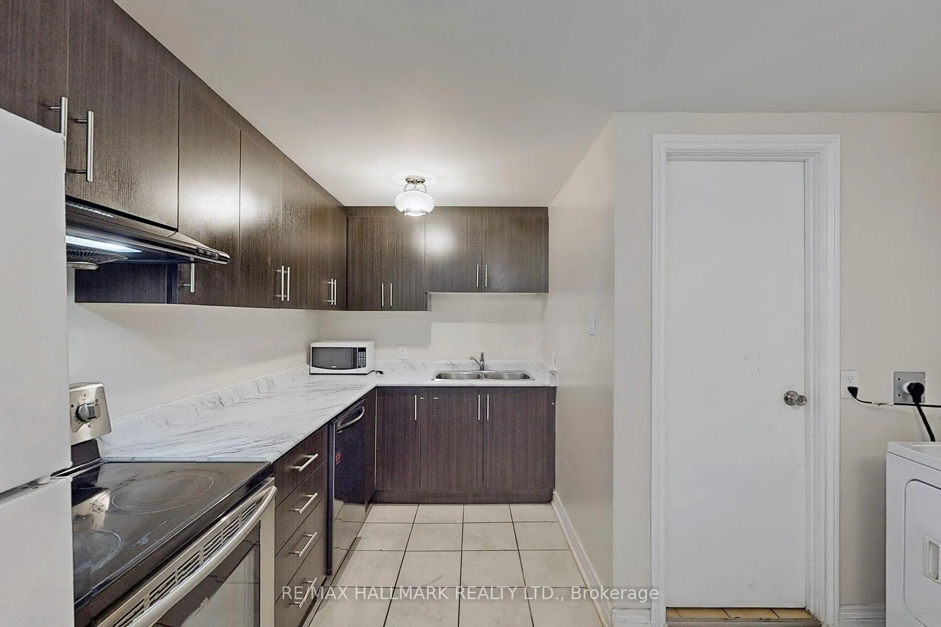 Photo 13 of 86 Laird Drive, Toronto, Leaside — HOMEH
