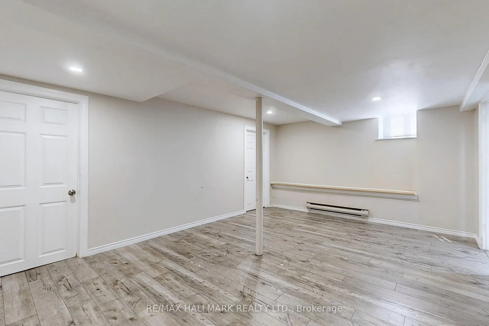 Photo 24 of 86 Laird Drive, Toronto, Leaside — HOMEH
