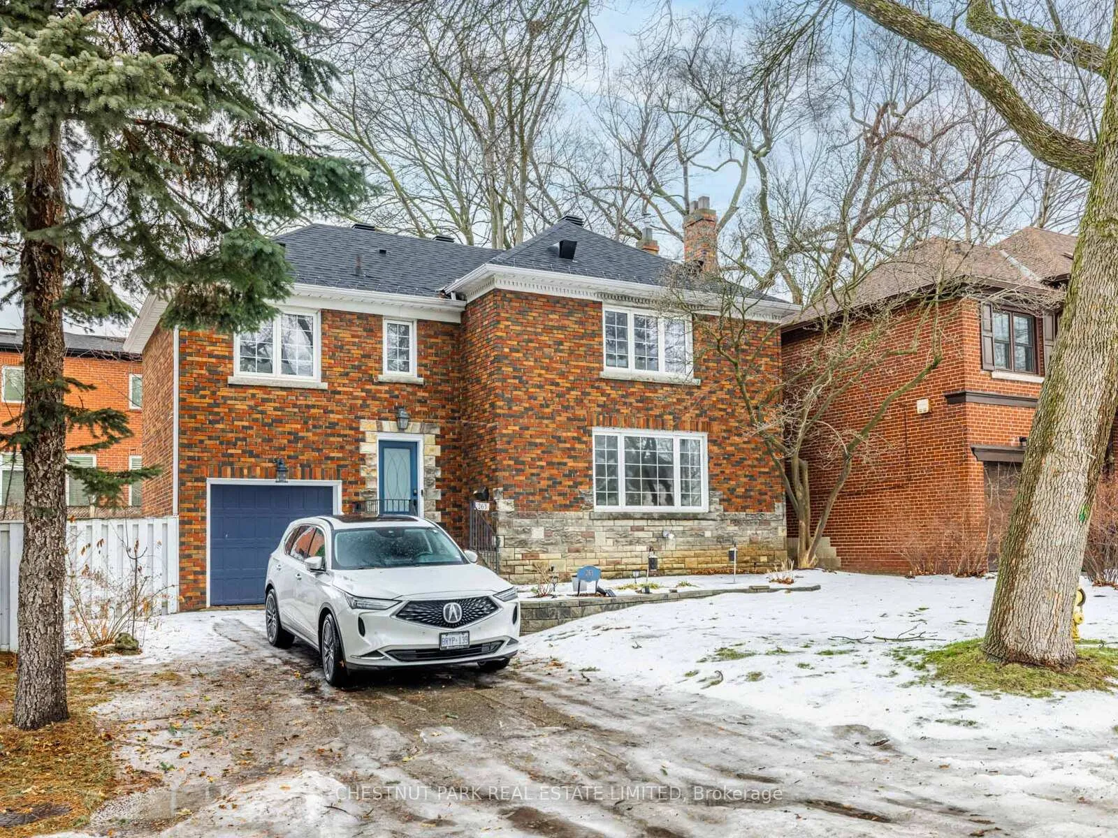 Photo 3 of 263 Old Forest Hill Road, Toronto, Forest Hill North — HOMEH