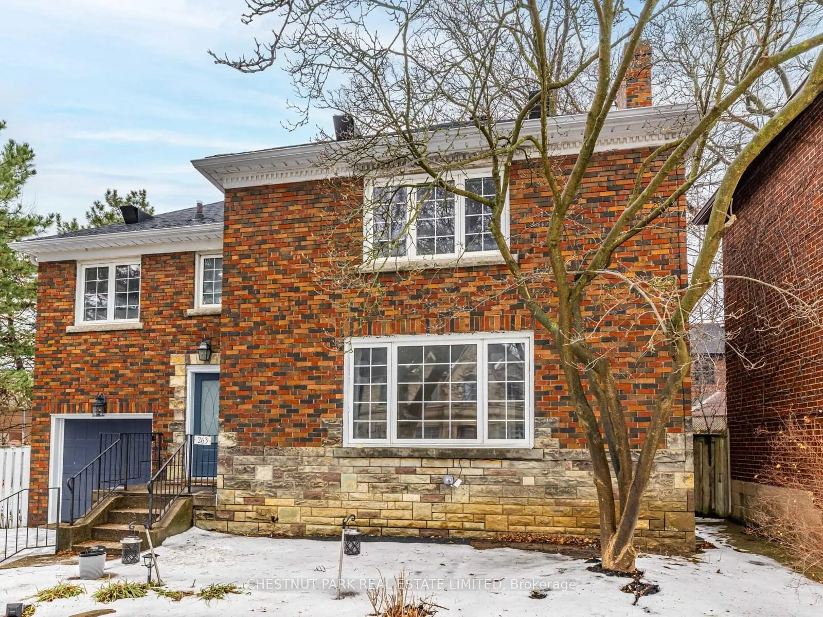 Photo 4 of 263 Old Forest Hill Road, Toronto, Forest Hill North — HOMEH