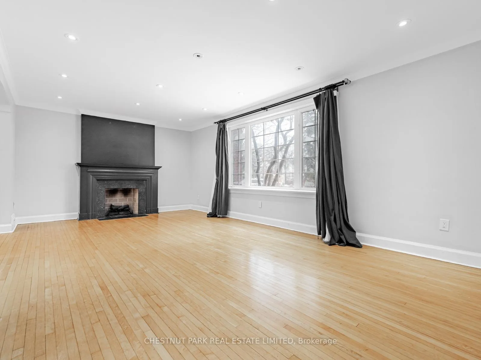 Photo 11 of 263 Old Forest Hill Road, Toronto, Forest Hill North — HOMEH