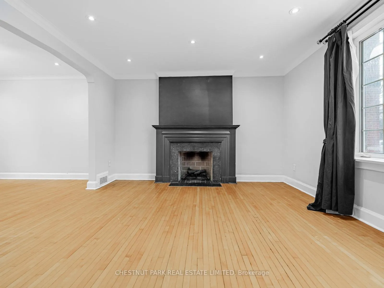 Photo 12 of 263 Old Forest Hill Road, Toronto, Forest Hill North — HOMEH