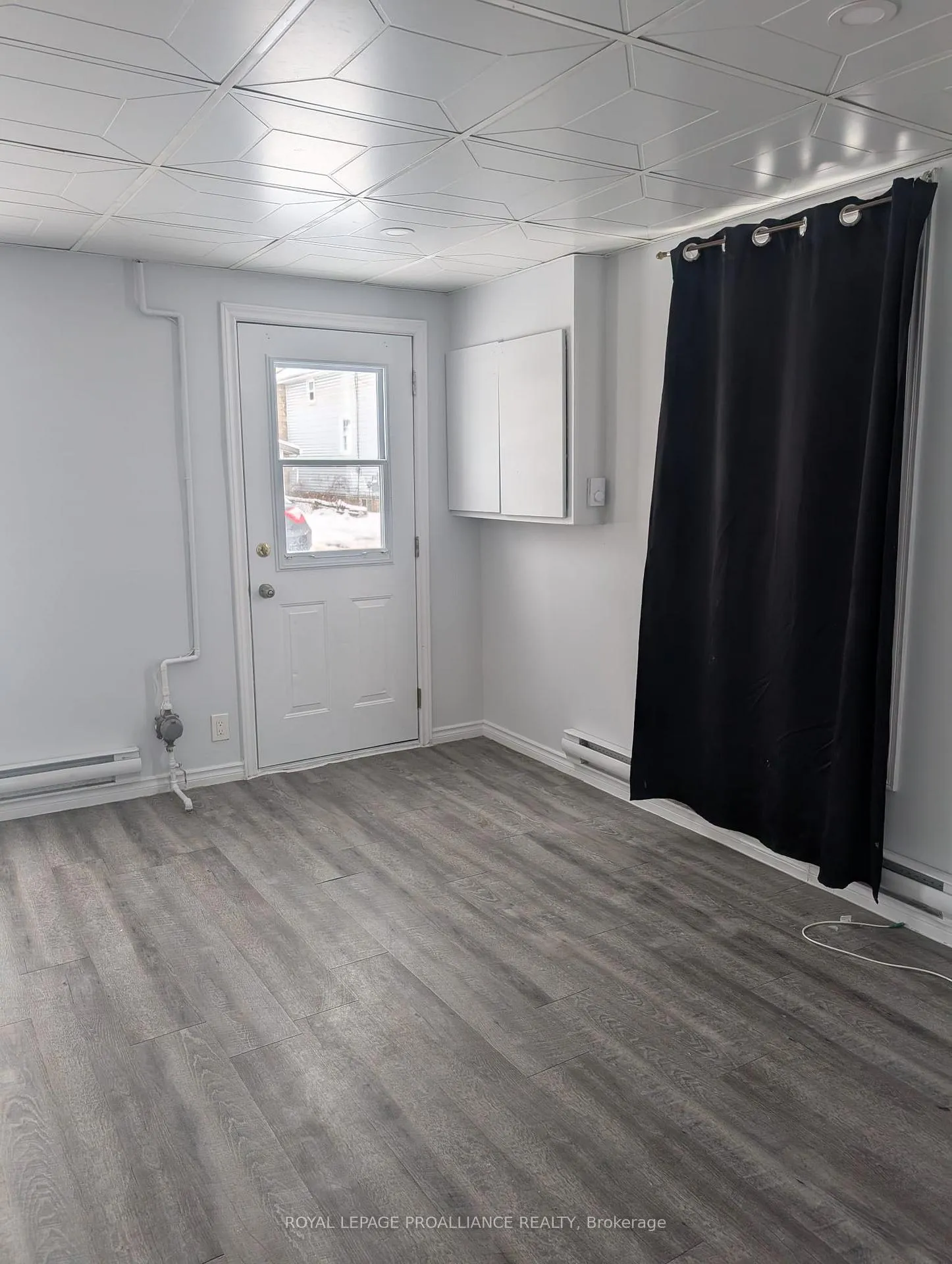 Photo 13 of 18 Jones Street, Belleville, Belleville Ward — HOMEH