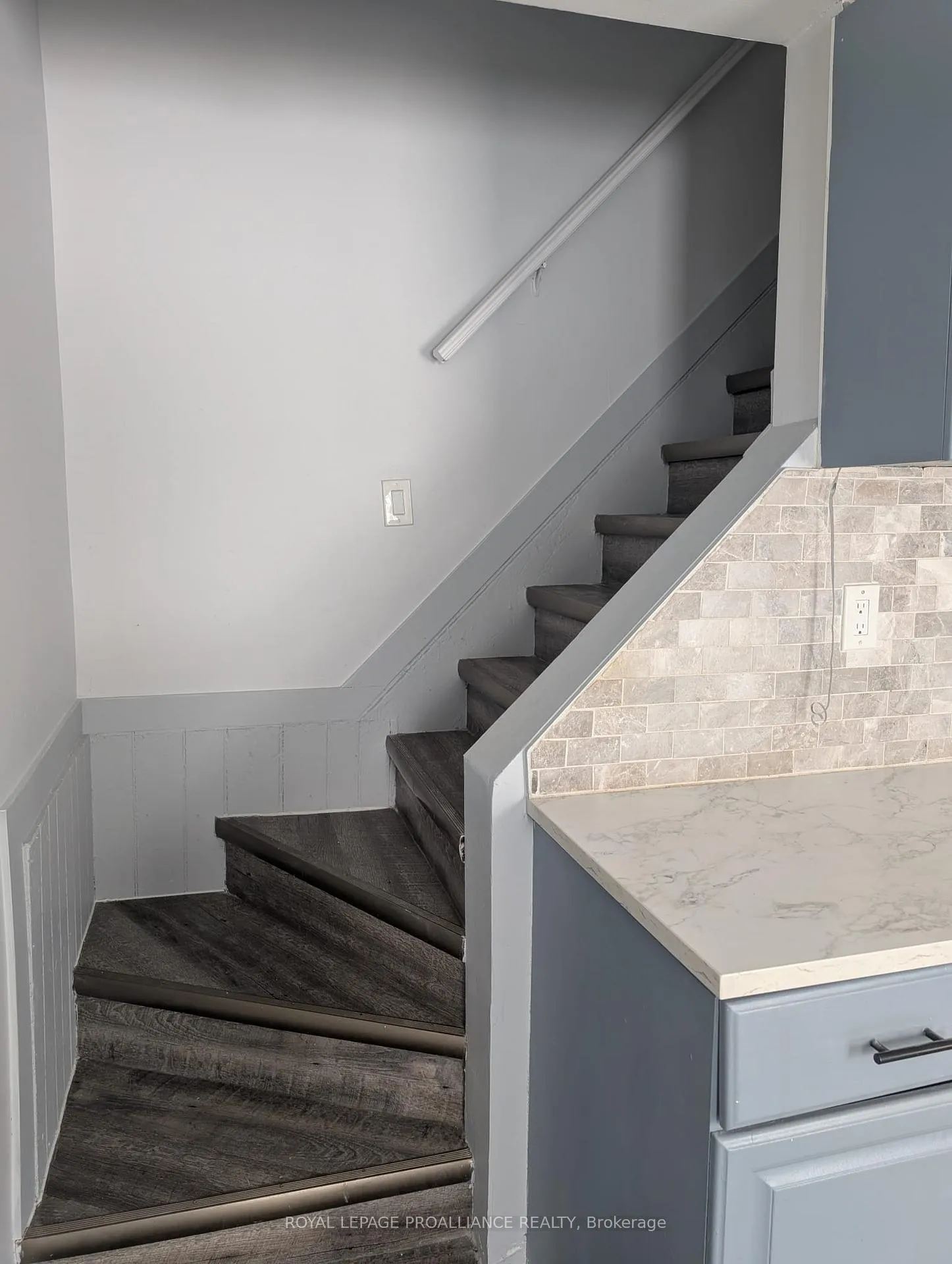 Photo 21 of 18 Jones Street, Belleville, Belleville Ward — HOMEH