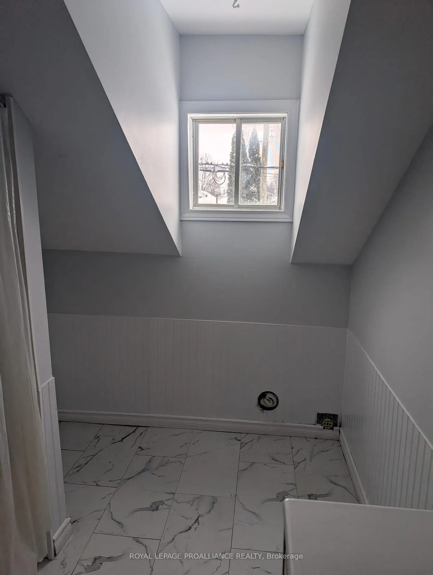 Photo 36 of 18 Jones Street, Belleville, Belleville Ward — HOMEH