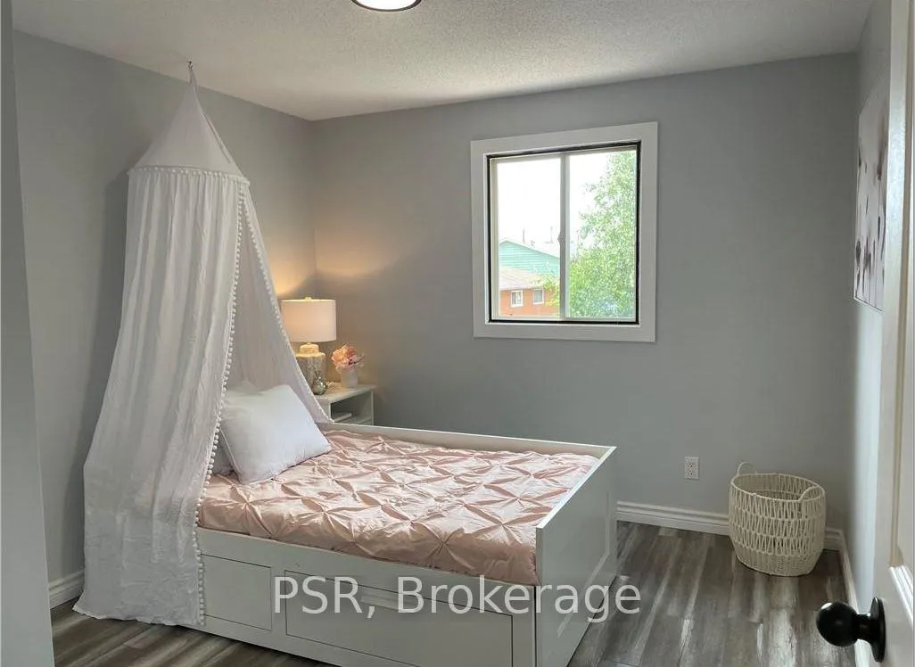 Photo 21 of 315 Veronica Drive, Kitchener — HOMEH