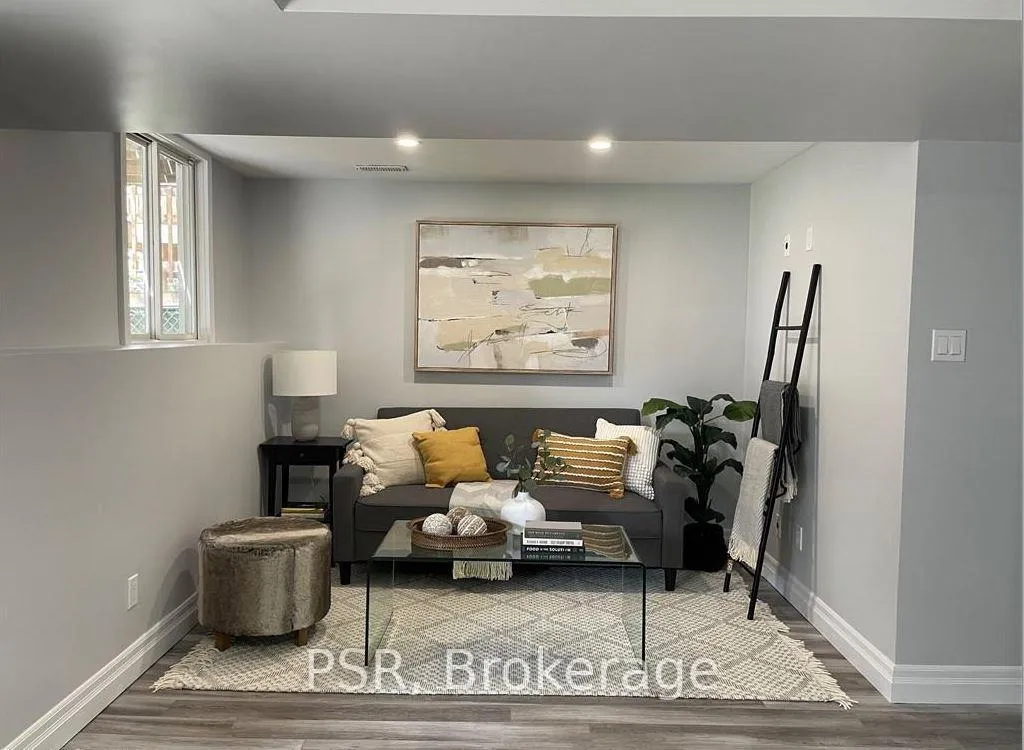 Photo 24 of 315 Veronica Drive, Kitchener — HOMEH