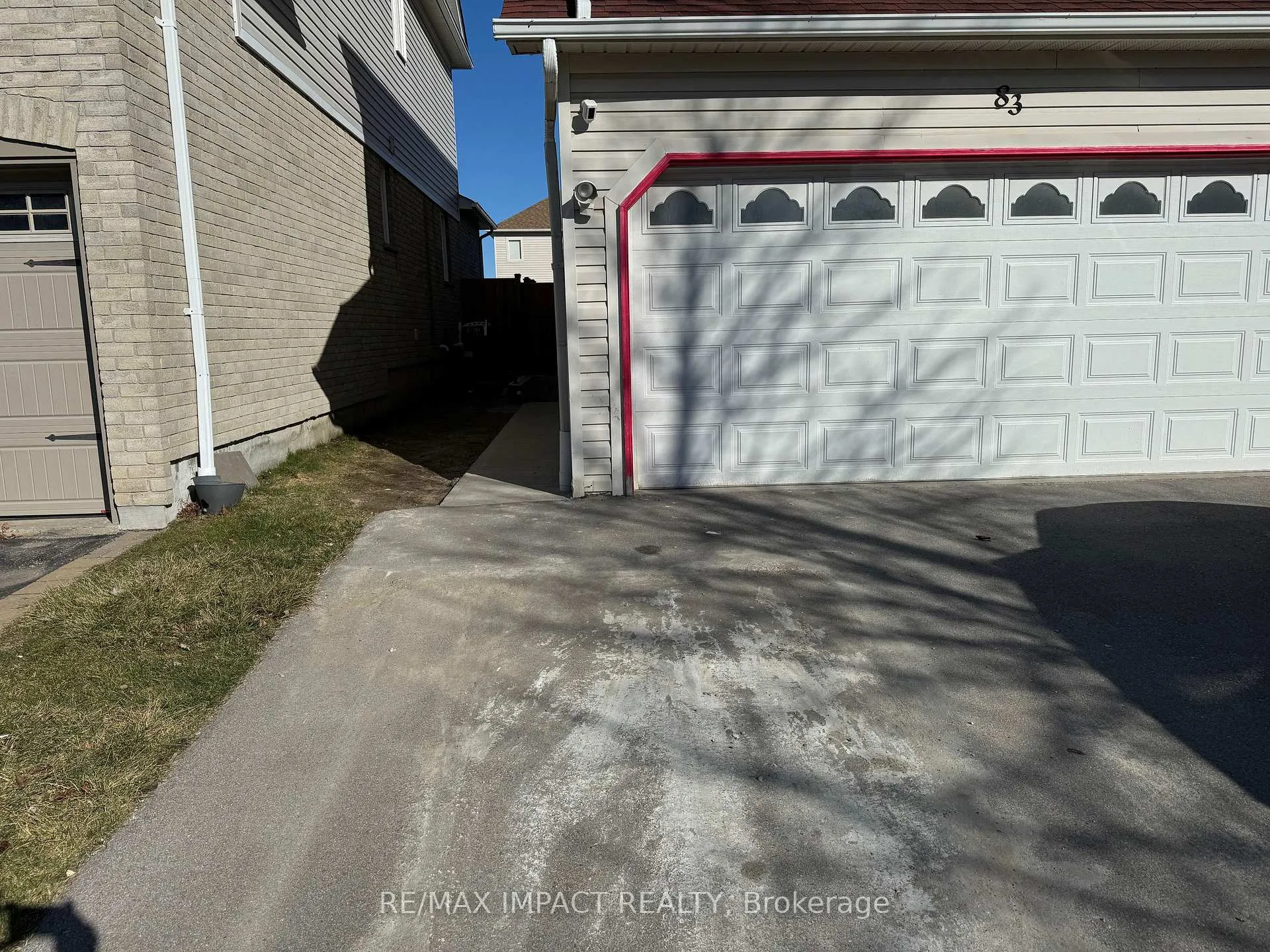Photo 1 of 83 Sandford Drive, Whitby, Rolling Acres — HOMEH