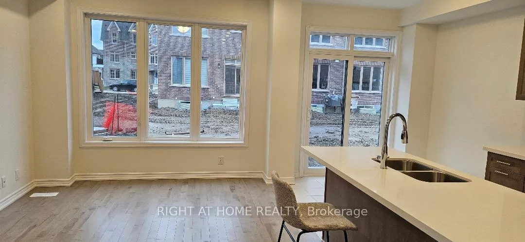 Photo 2 of 79 Freeman Willams Street, Markham, Markham Village — HOMEH
