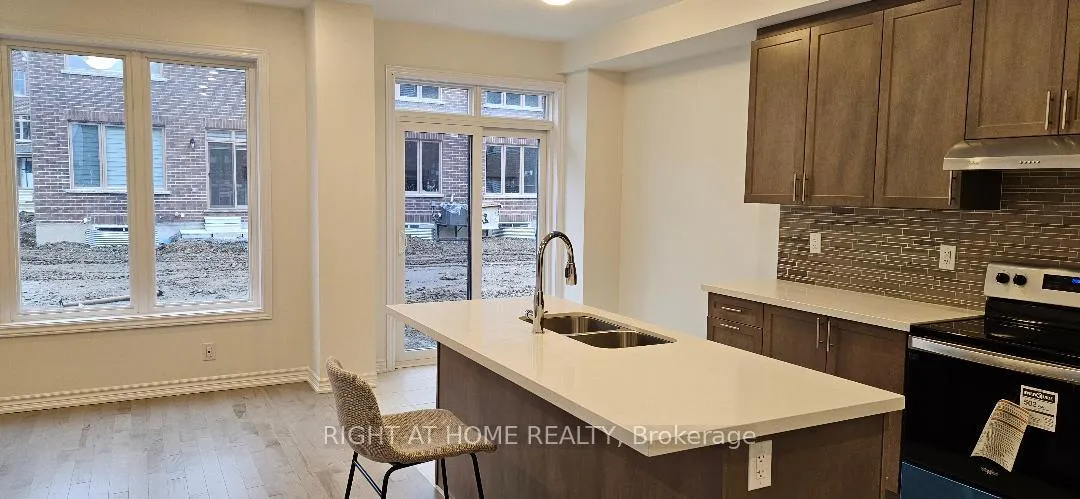 Photo 3 of 79 Freeman Willams Street, Markham, Markham Village — HOMEH