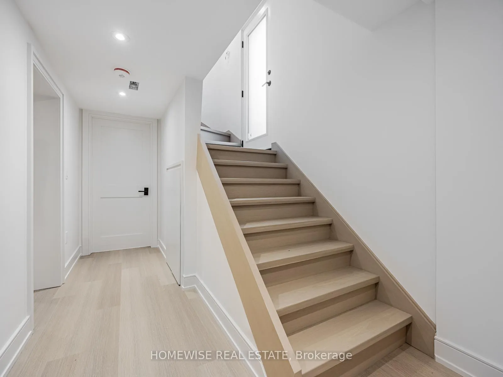 Photo 1 of Unit Lower, 21 Raeburn Avenue, North York, Lansing-Westgate — HOMEH