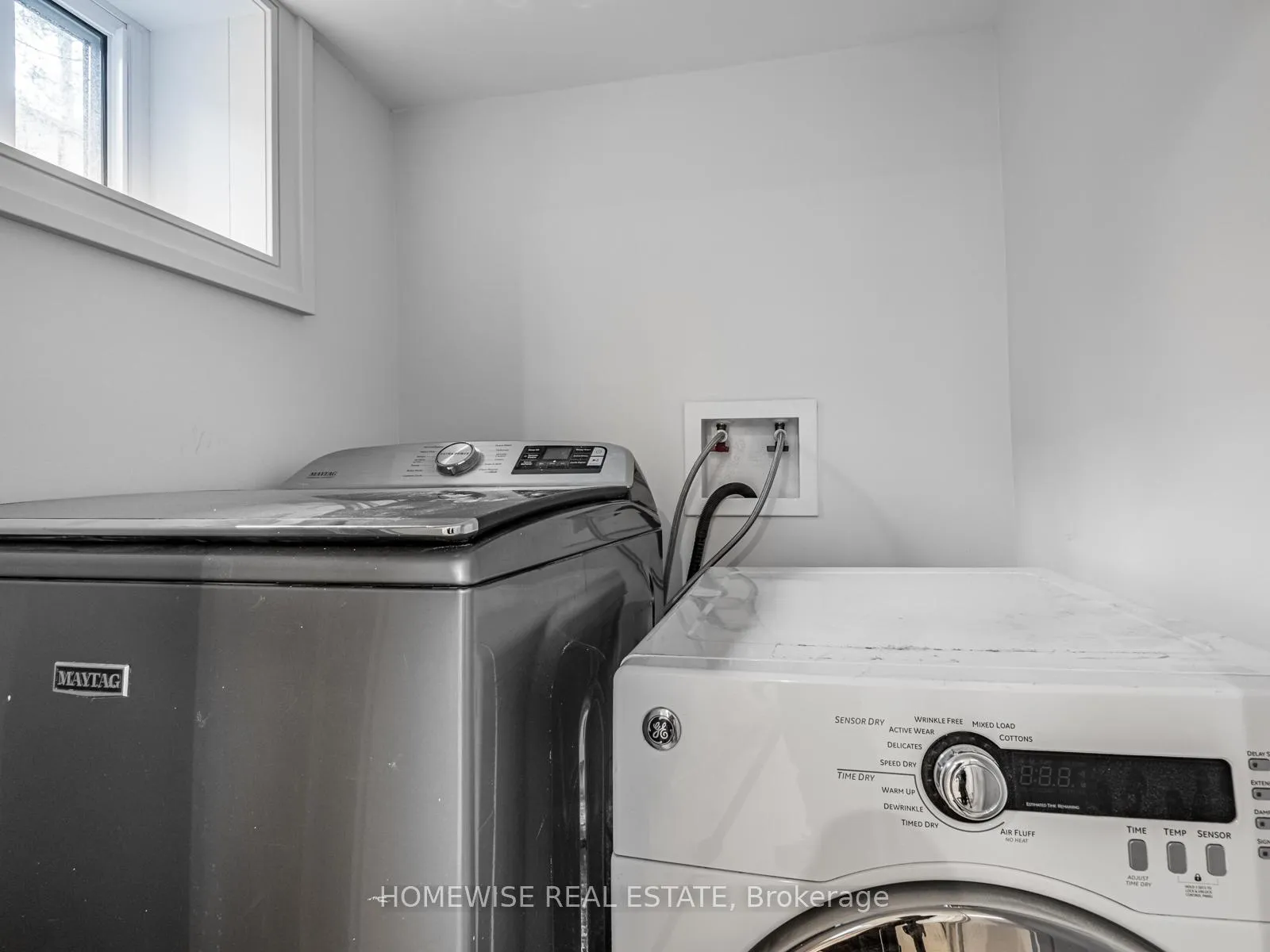 Photo 7 of Unit Lower, 21 Raeburn Avenue, North York, Lansing-Westgate — HOMEH