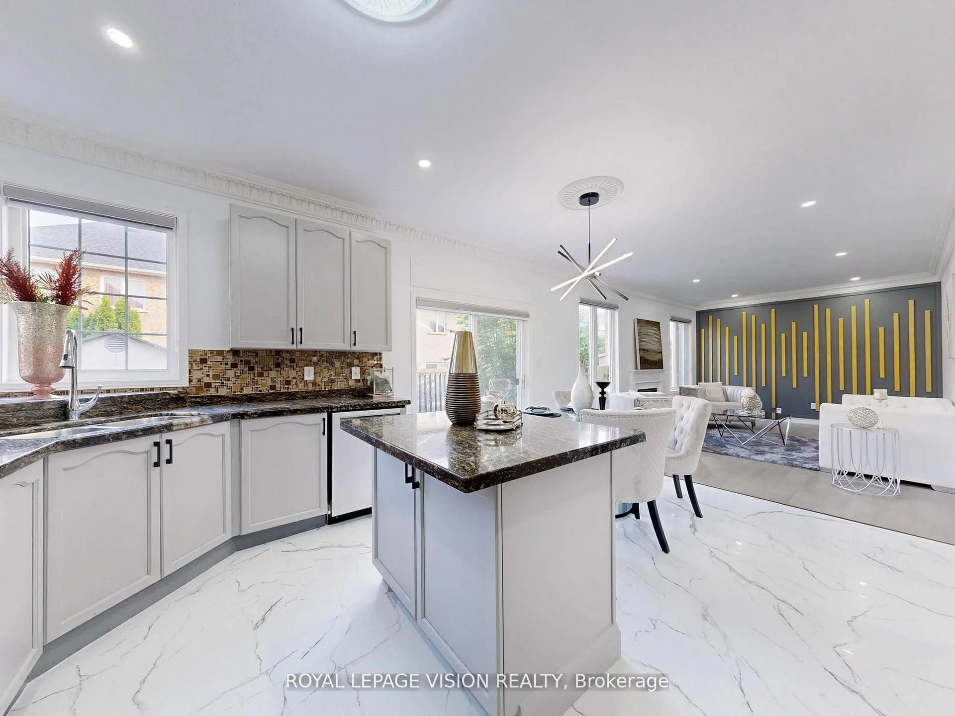 Photo 13 of 167 Golden Meadow Drive, Markham, Wismer — HOMEH