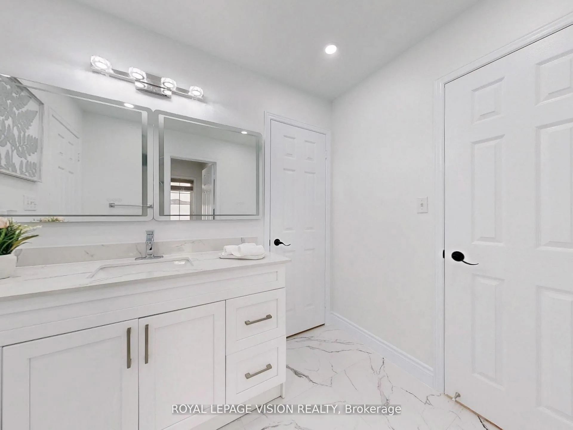 Photo 25 of 167 Golden Meadow Drive, Markham, Wismer — HOMEH