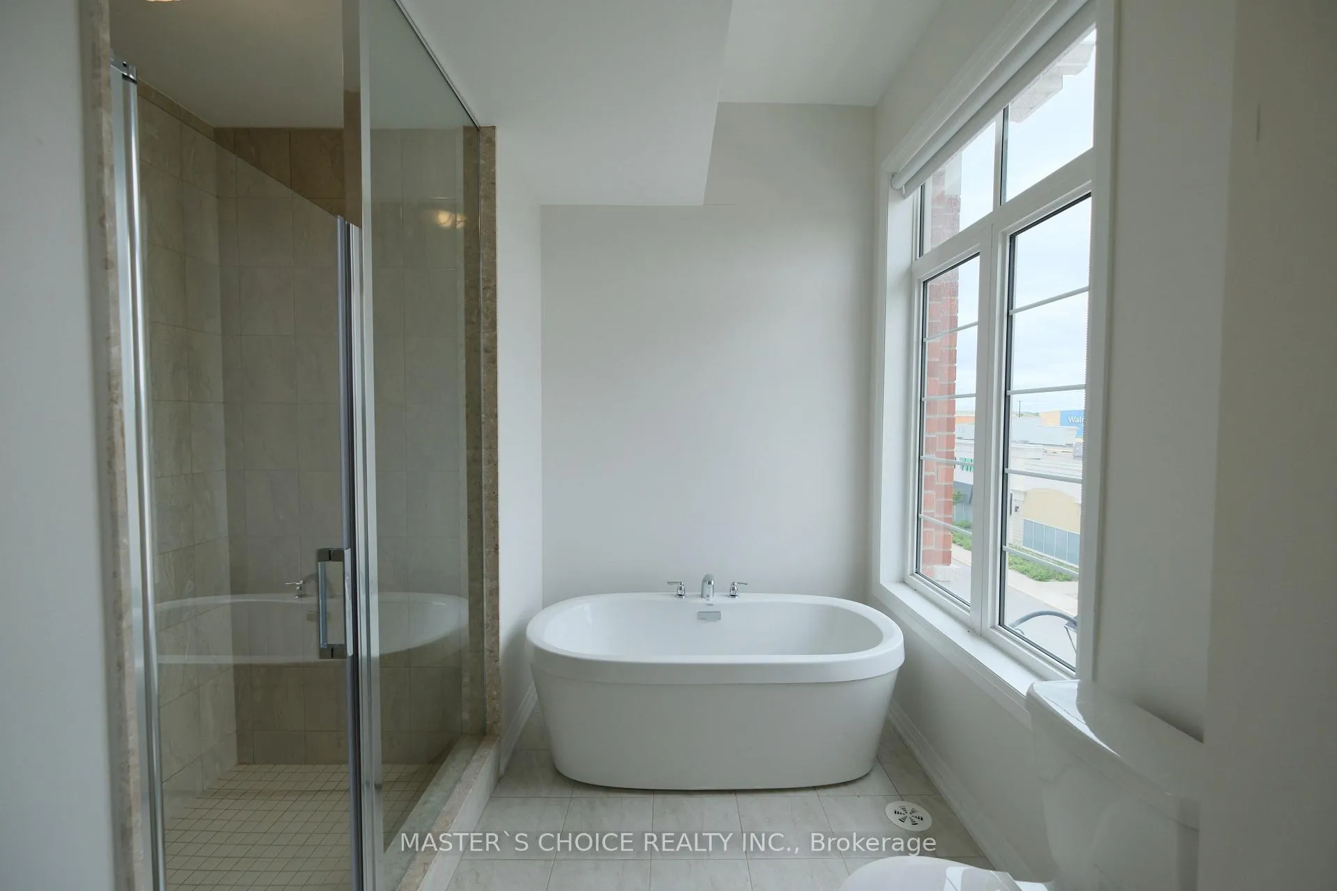 Photo 5 of 45 Sissons Way, Markham, Cedar Grove — HOMEH