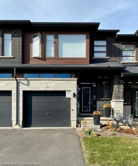 Front of 27 Greenwich Avenue
