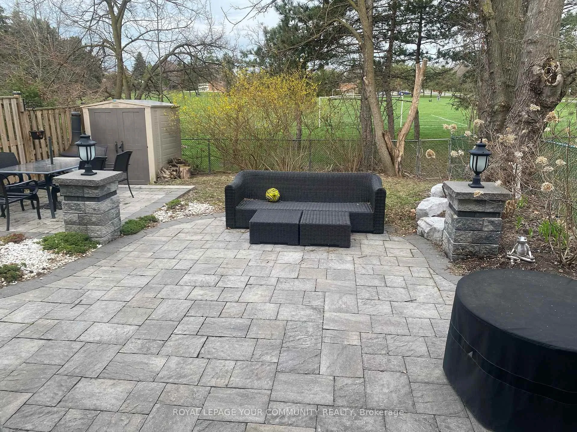 Photo 2 of 8 Kings College Road, Markham, Thornhill — HOMEH