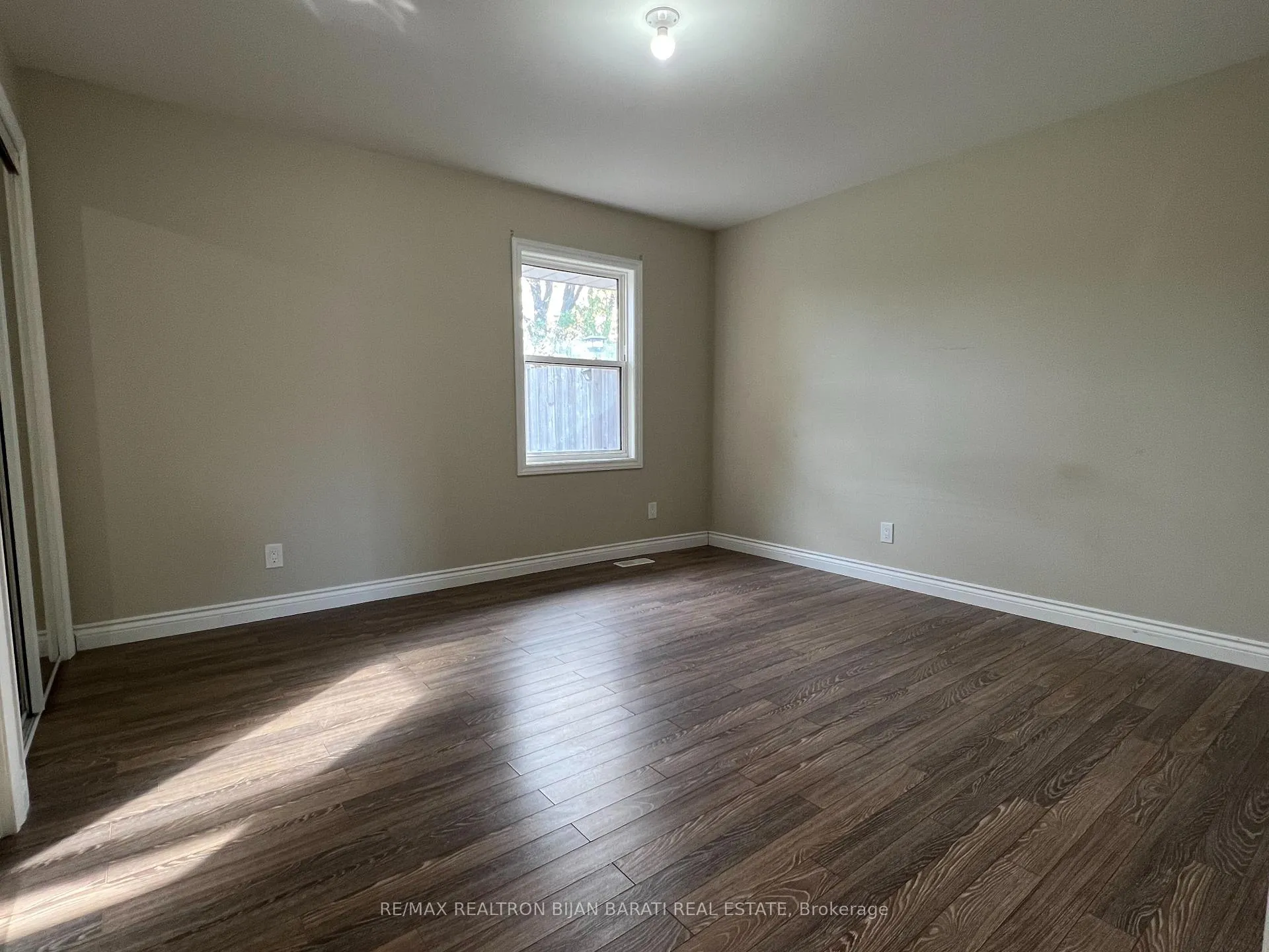 Photo 13 of 1200 Green Street, Whitby, Downtown Whitby — HOMEH