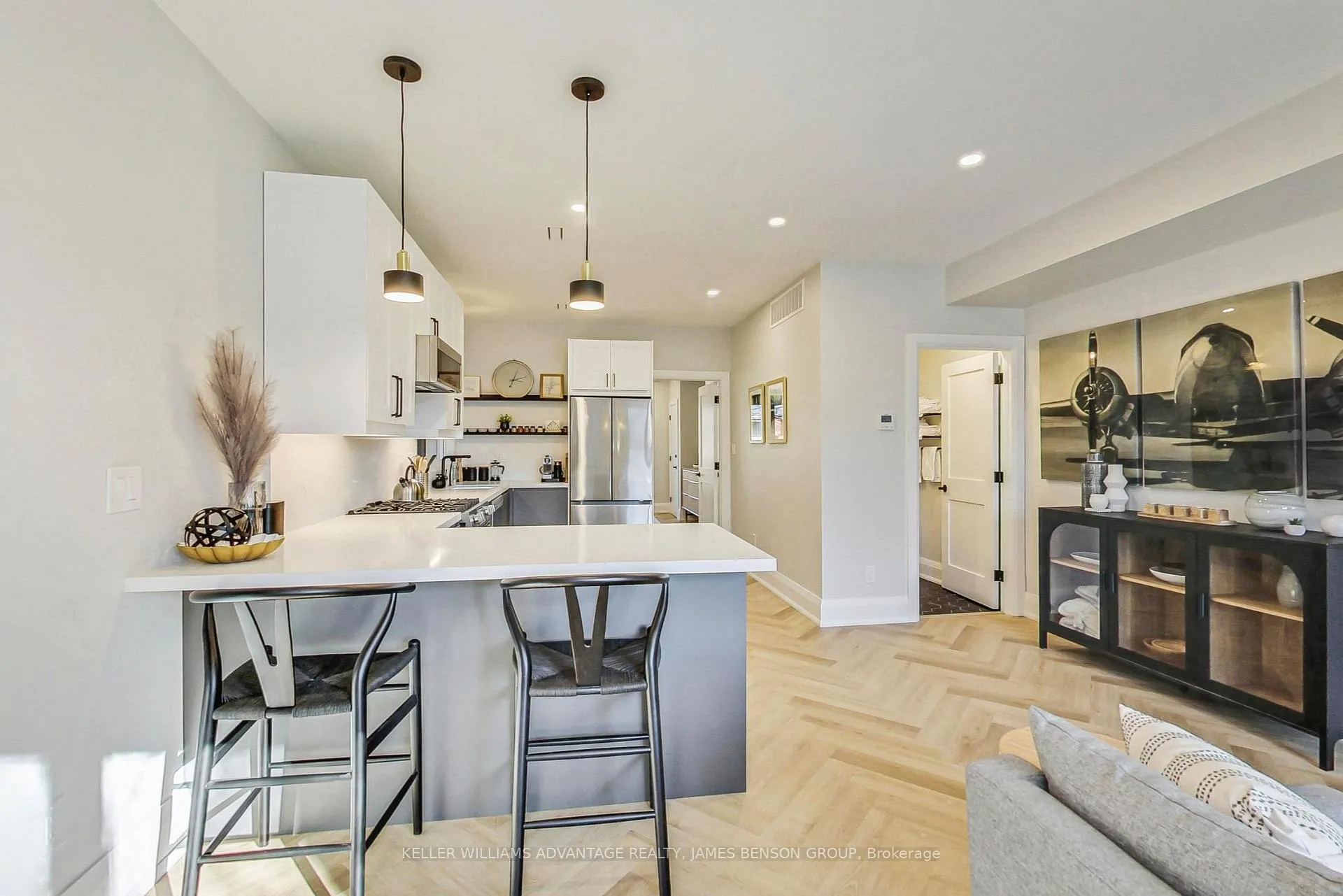 Photo 5 of Unit Unit 2, 32 Galt Avenue, Toronto, South Riverdale — HOMEH
