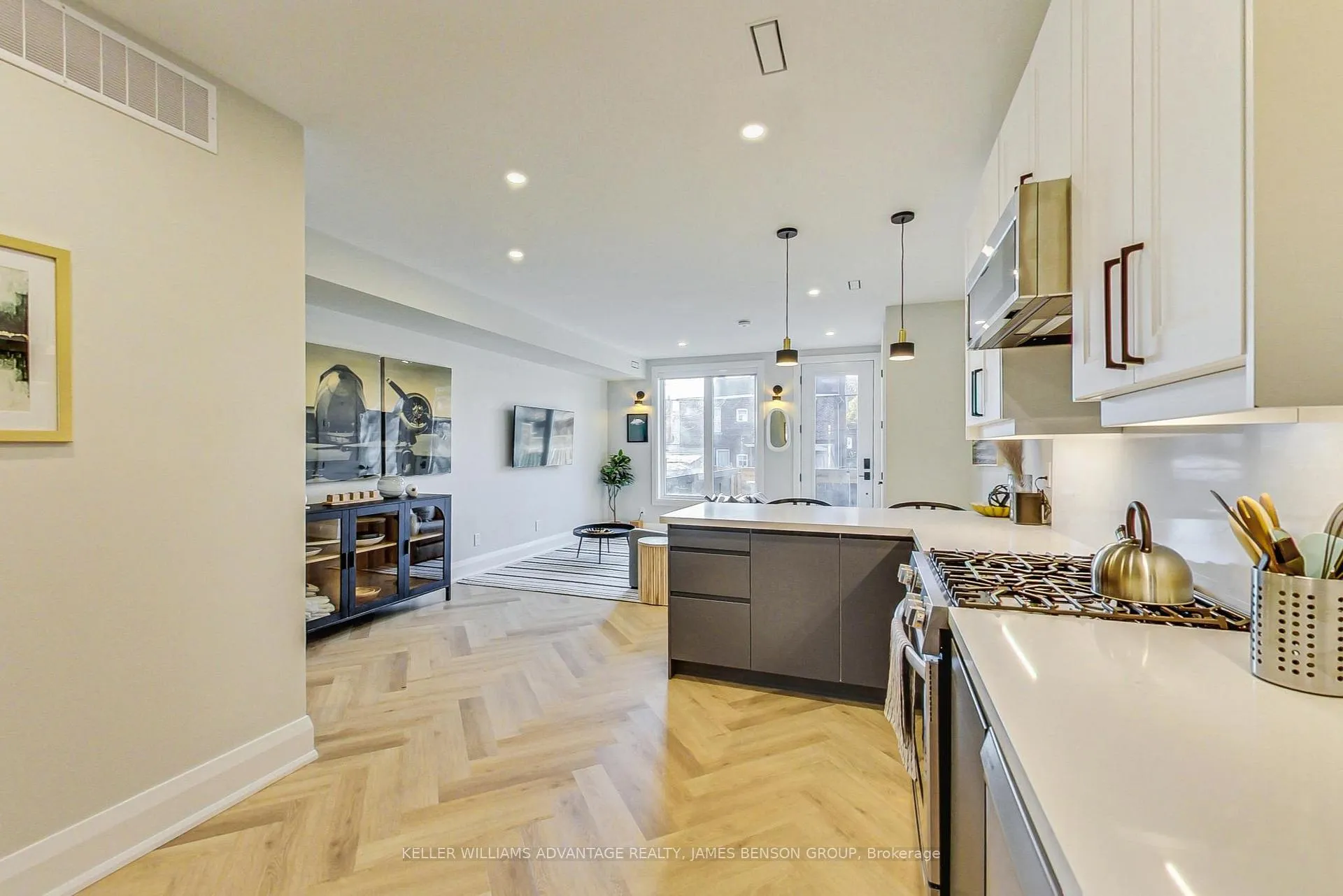 Photo 11 of Unit Unit 2, 32 Galt Avenue, Toronto, South Riverdale — HOMEH