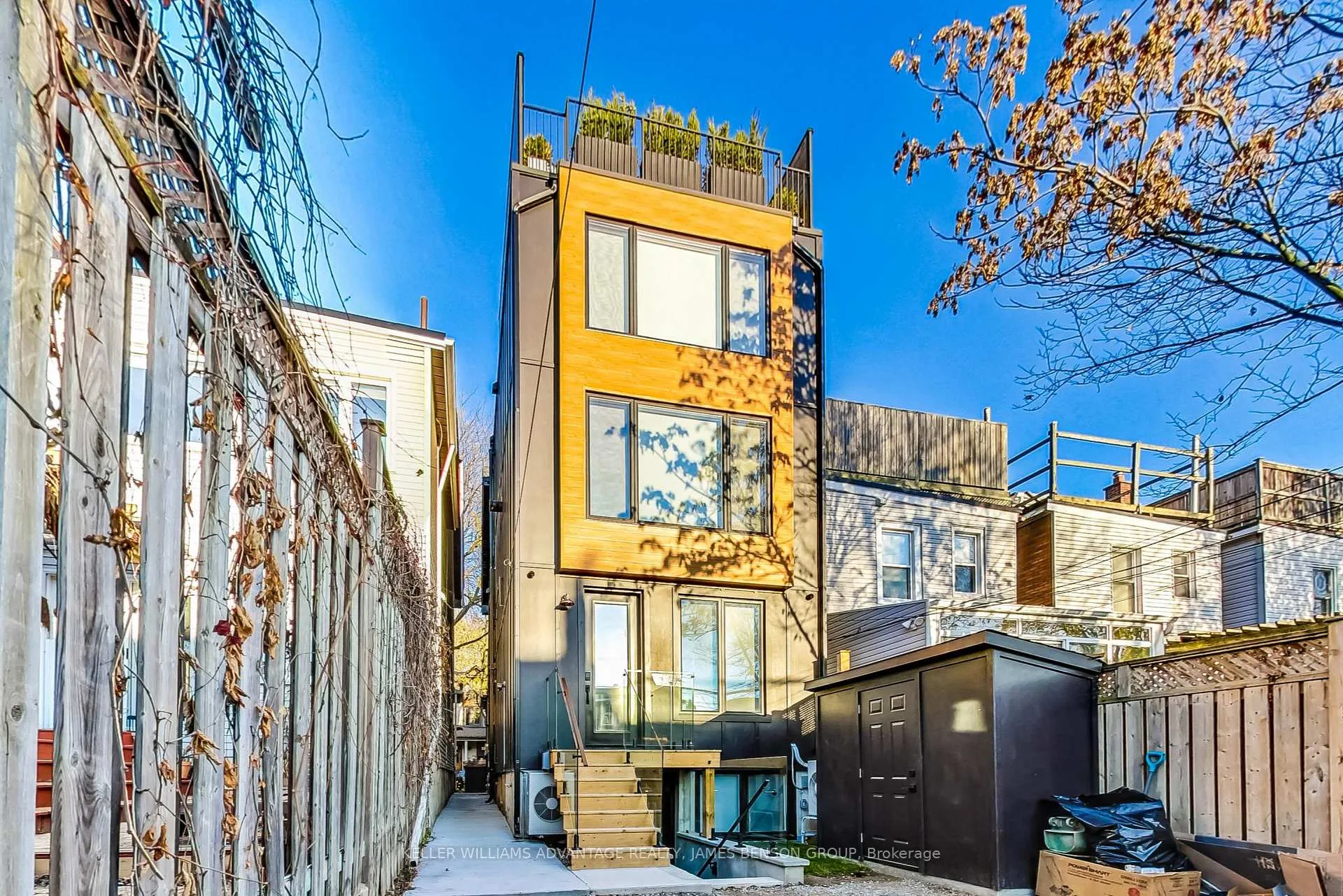 Photo 17 of Unit Unit 2, 32 Galt Avenue, Toronto, South Riverdale — HOMEH