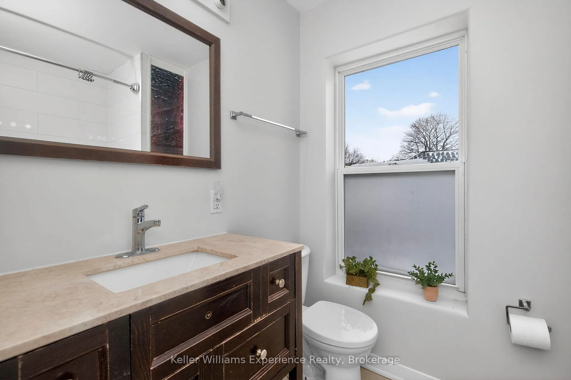 Photo 21 of Unit 1, 295 Bay Street, Midland — HOMEH