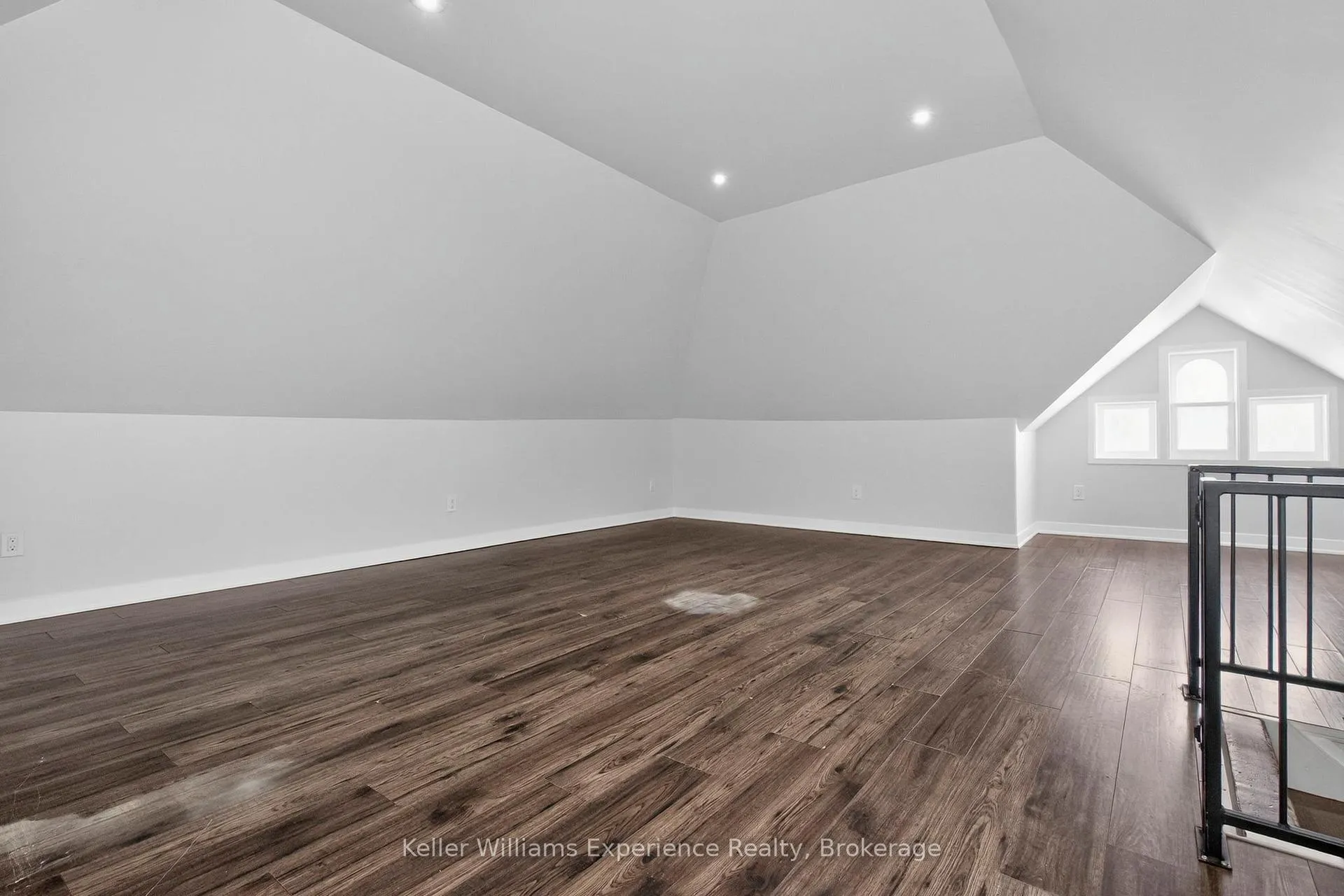 Photo 26 of Unit 1, 295 Bay Street, Midland — HOMEH