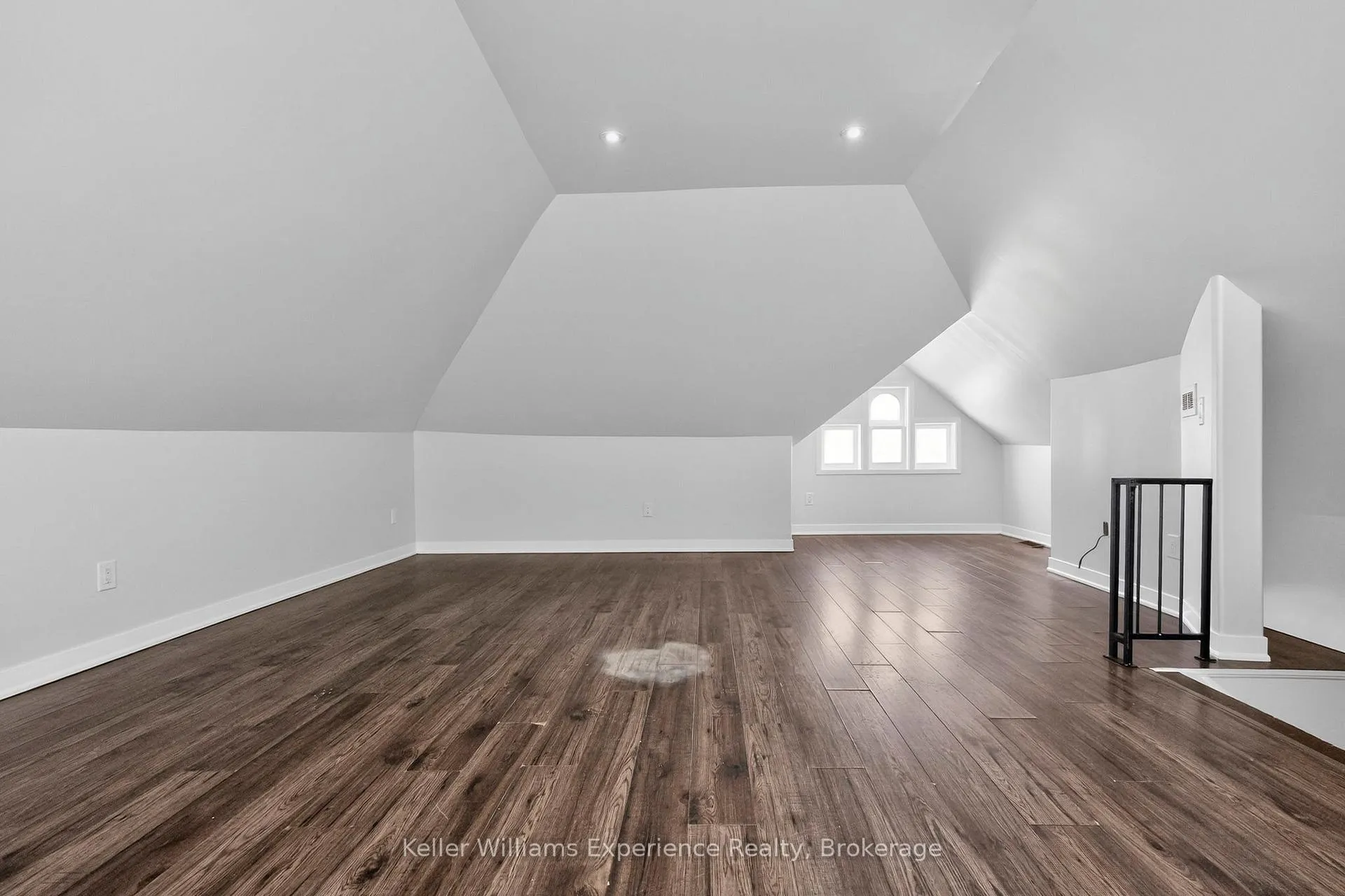 Photo 27 of Unit 1, 295 Bay Street, Midland — HOMEH