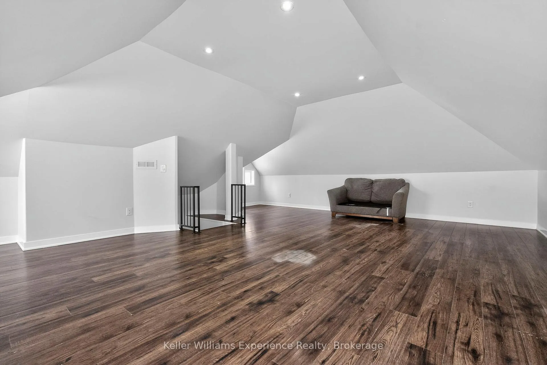 Photo 29 of Unit 1, 295 Bay Street, Midland — HOMEH