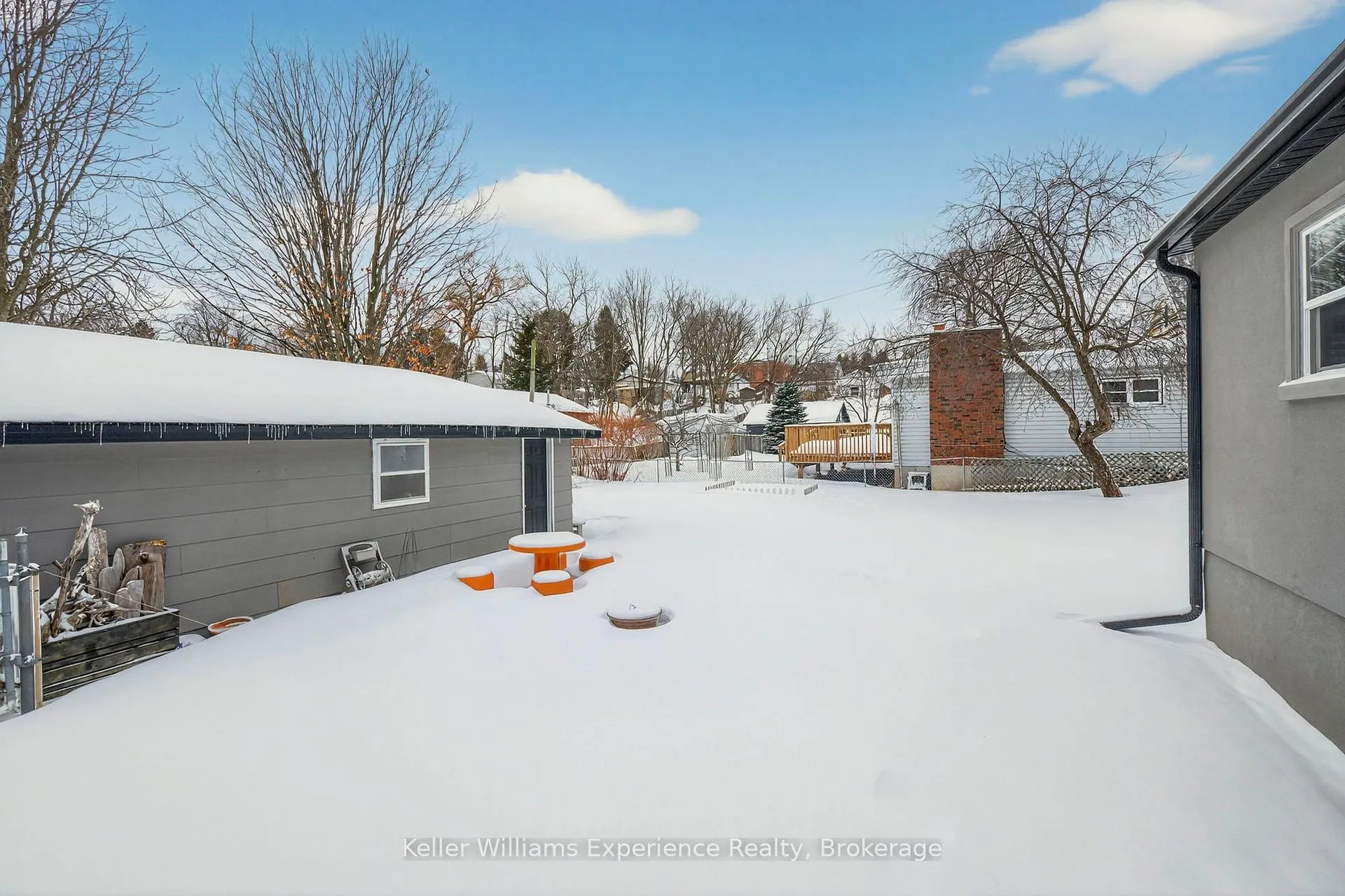 Photo 37 of Unit 1, 295 Bay Street, Midland — HOMEH