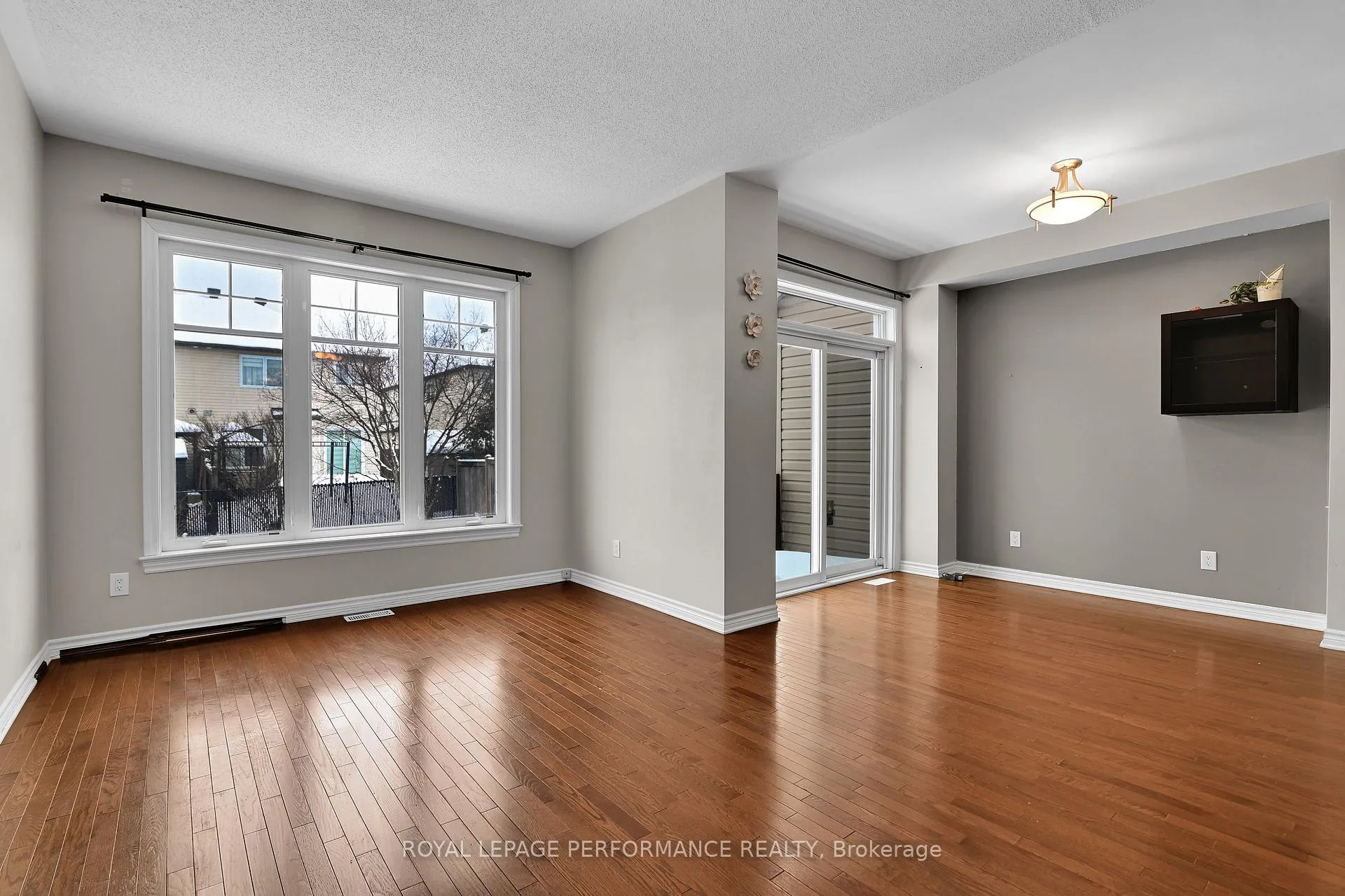 Photo 14 of 114 Mojave Crescent, Ottawa, Stittsville (North) — HOMEH