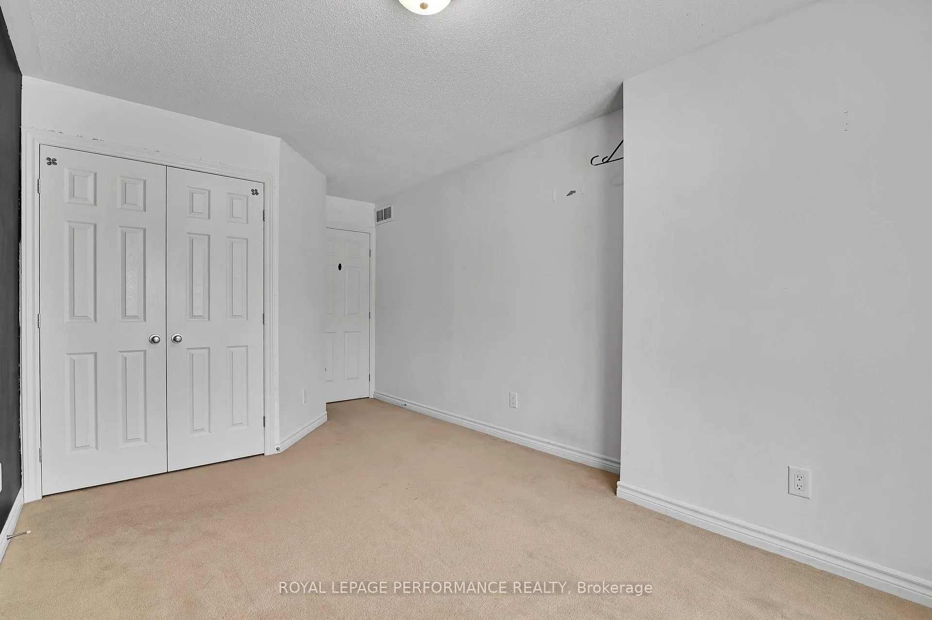 Photo 26 of 114 Mojave Crescent, Ottawa, Stittsville (North) — HOMEH