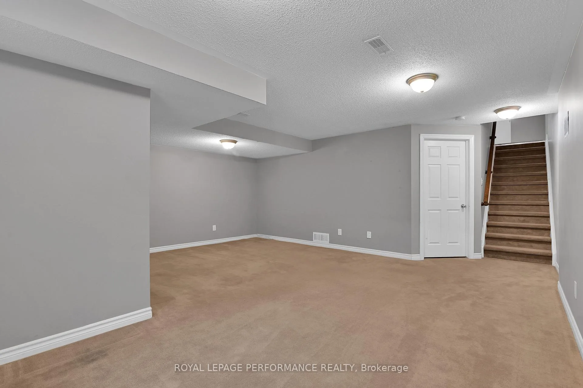 Photo 31 of 114 Mojave Crescent, Ottawa, Stittsville (North) — HOMEH