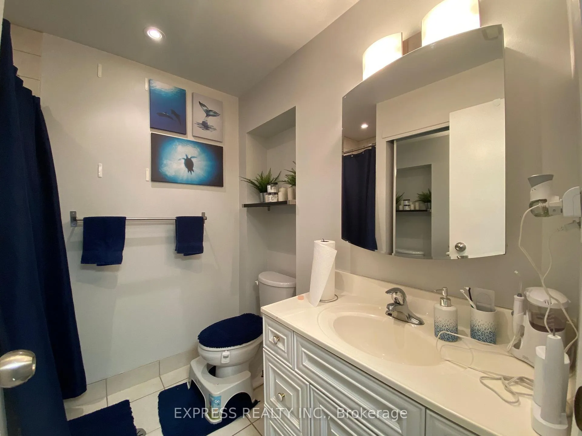 Photo 10 of Unit Lower, 1328 Avenue Road, Toronto, Lawrence Park South — HOMEH