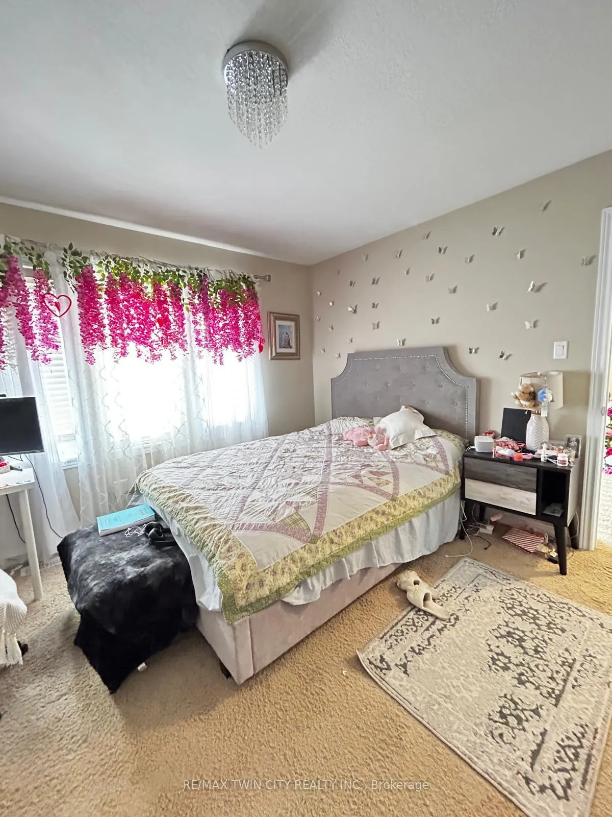 Photo 18 of 722 Sundew Drive, Waterloo — HOMEH