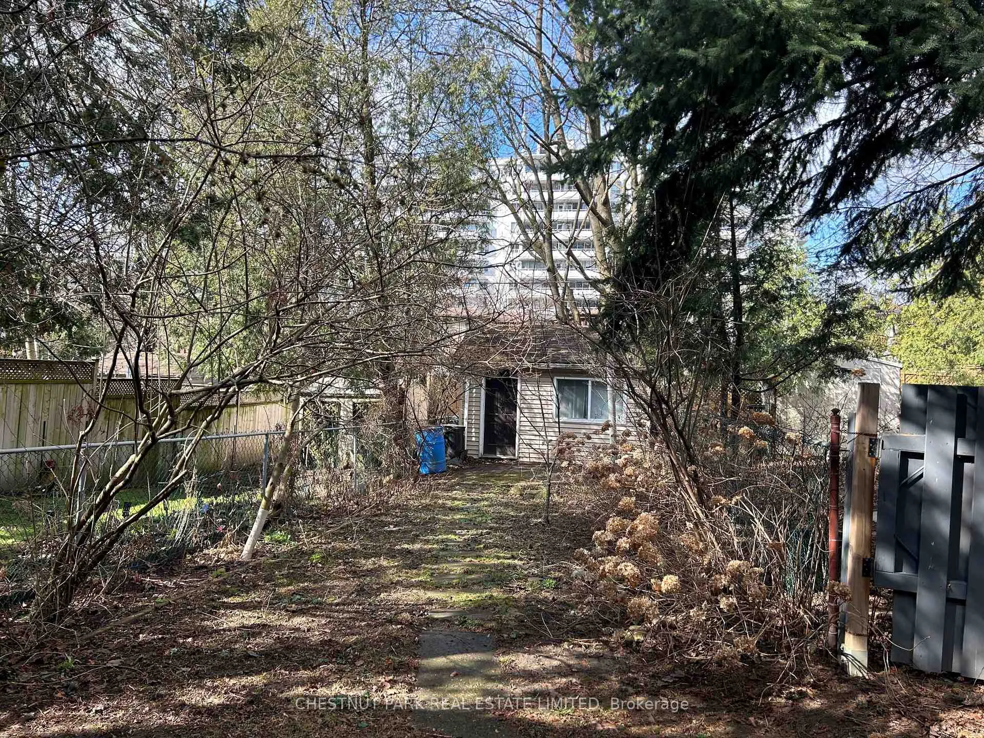 Photo 28 of 32 Henning Avenue, Toronto, Yonge-Eglinton — HOMEH