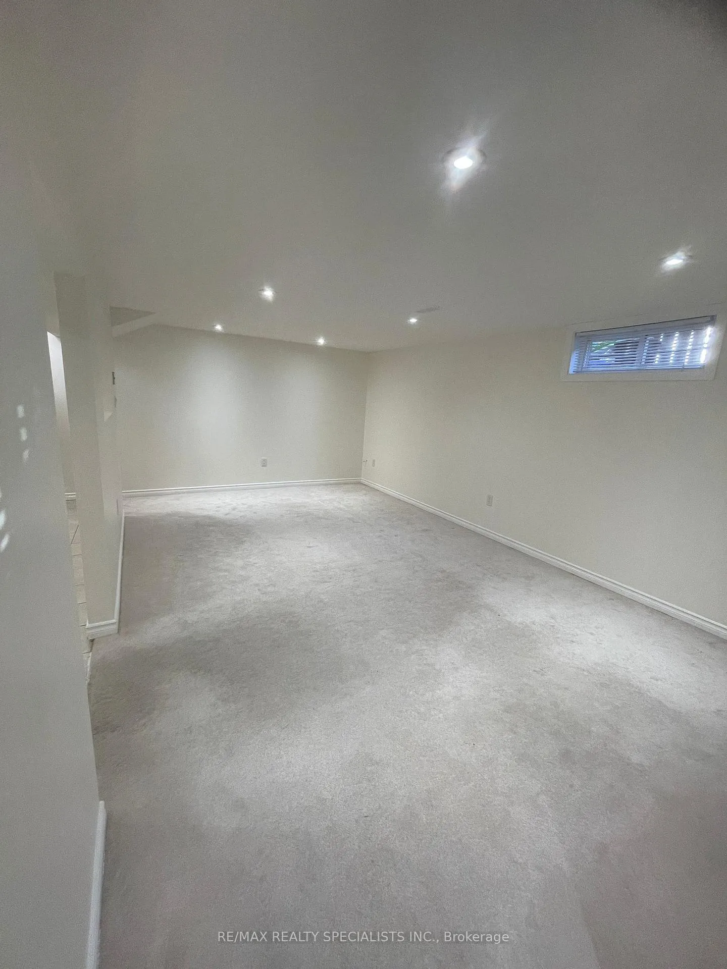 Photo 10 of Unit BSMT, 27 Deerborn Drive, Hamilton, Thorner — HOMEH