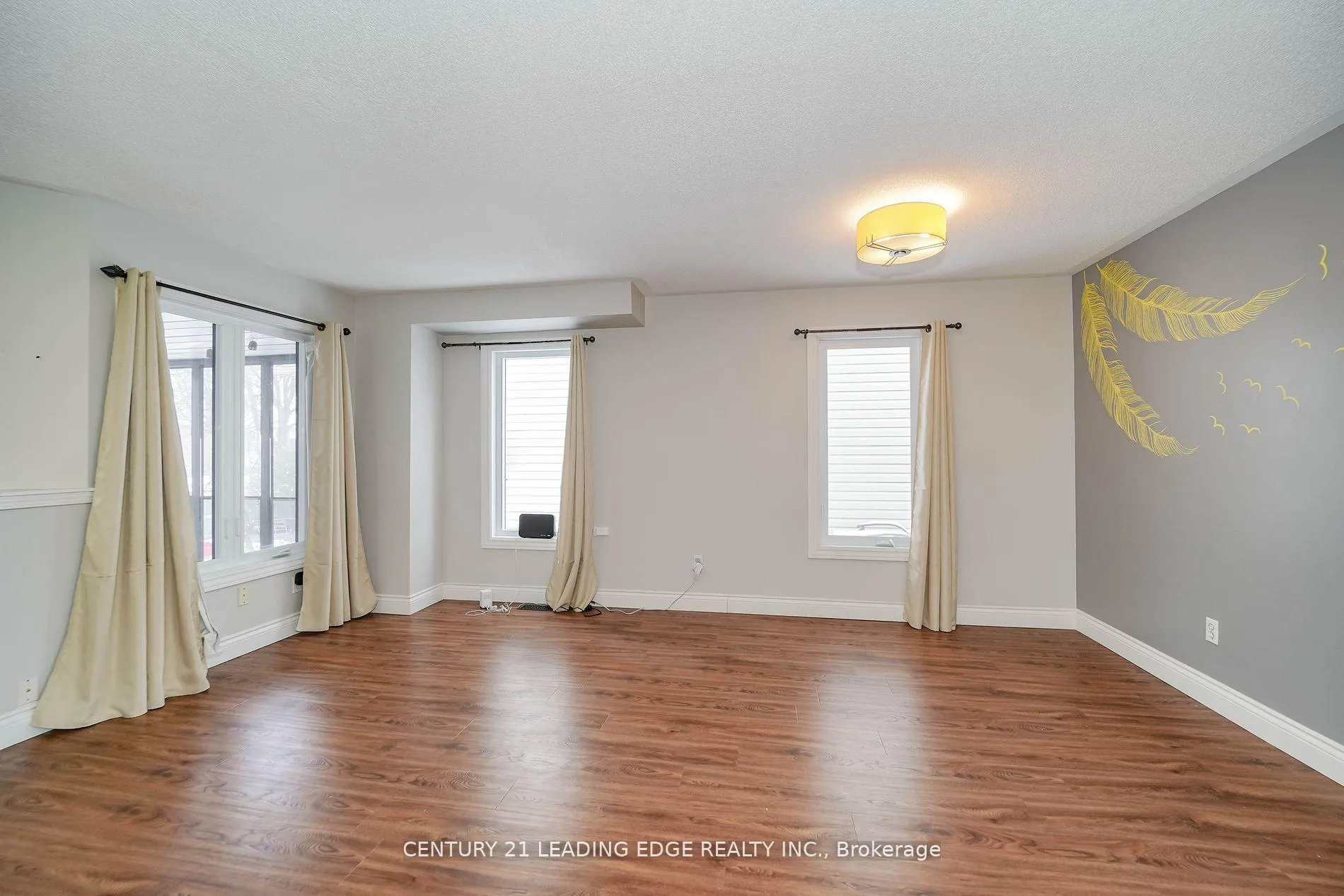 Photo 13 of Unit Upper, 58 Regatta Crescent, Whitby, Port Whitby — HOMEH