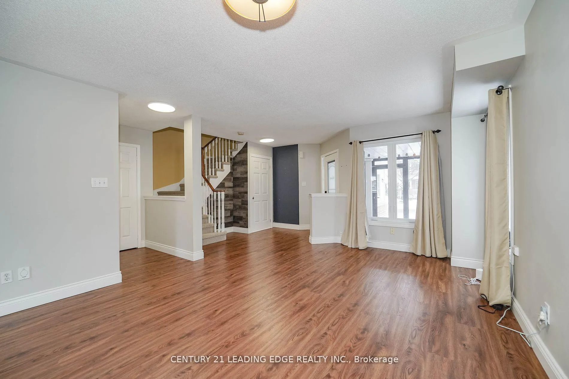 Photo 15 of Unit Upper, 58 Regatta Crescent, Whitby, Port Whitby — HOMEH