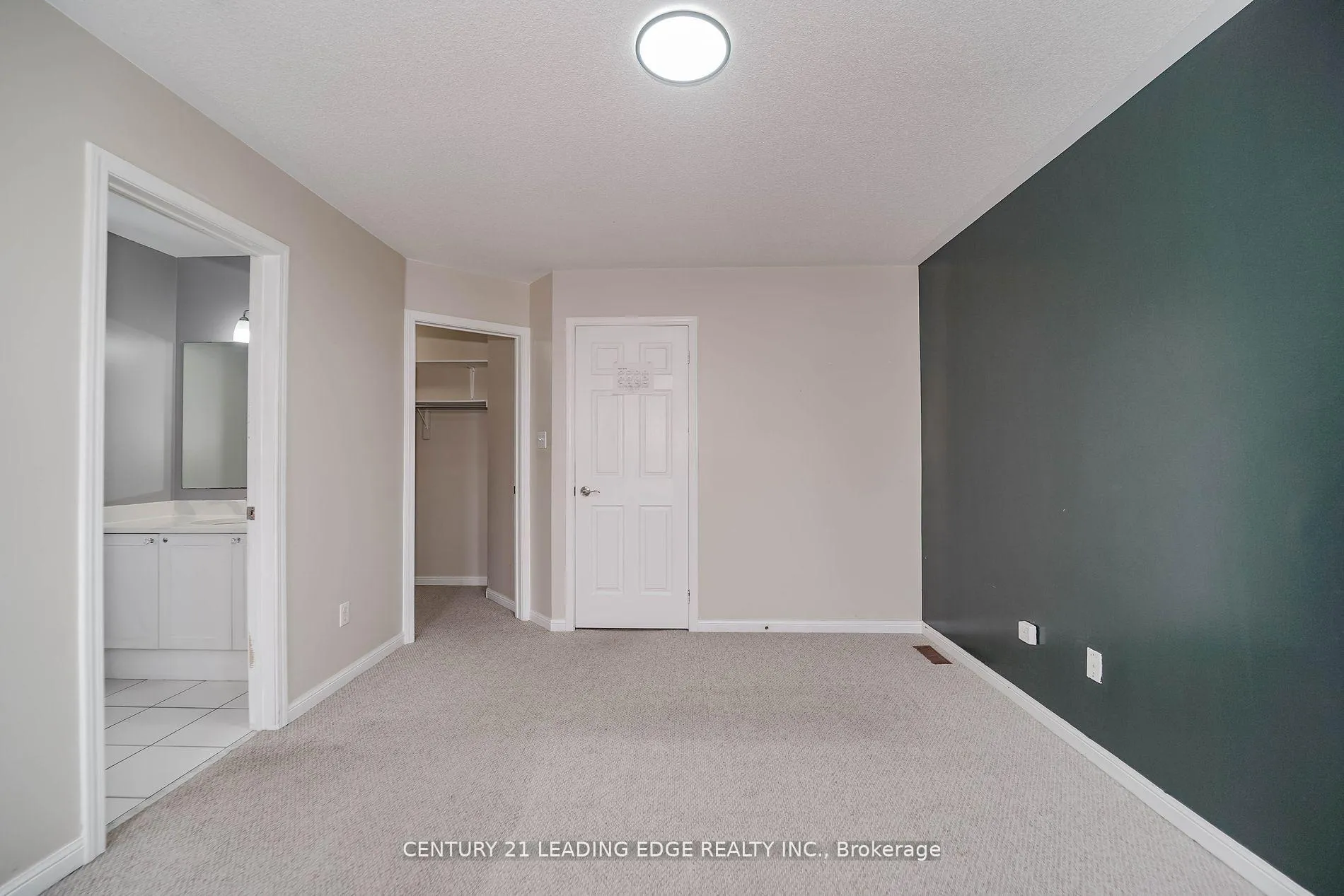 Photo 37 of Unit Upper, 58 Regatta Crescent, Whitby, Port Whitby — HOMEH