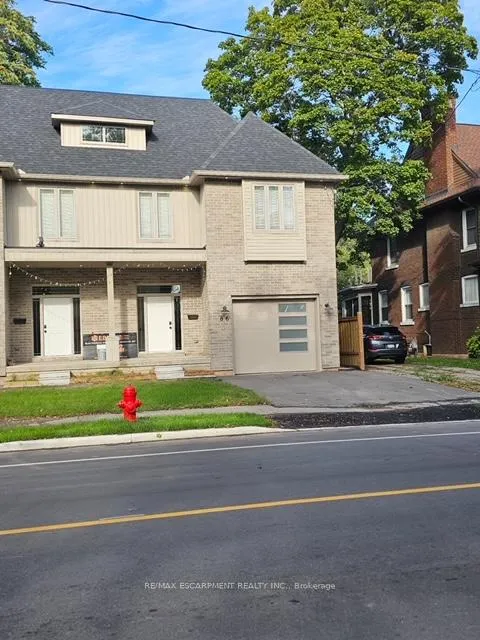 Photo 2 of 86 Sherman Avenue S, Hamilton, St. Clair — HOMEH